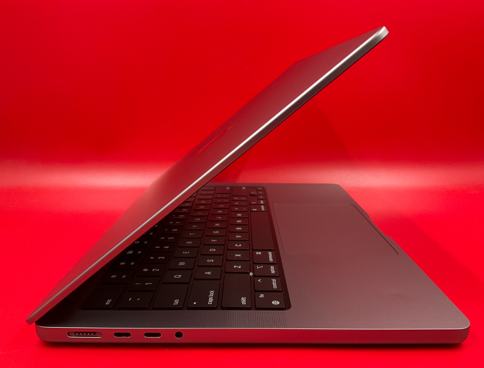 Apple MacBook Pro M1Pro-10core 16GB 1TB 16core 14.2R space gray 2021 MKGQ3LL/A