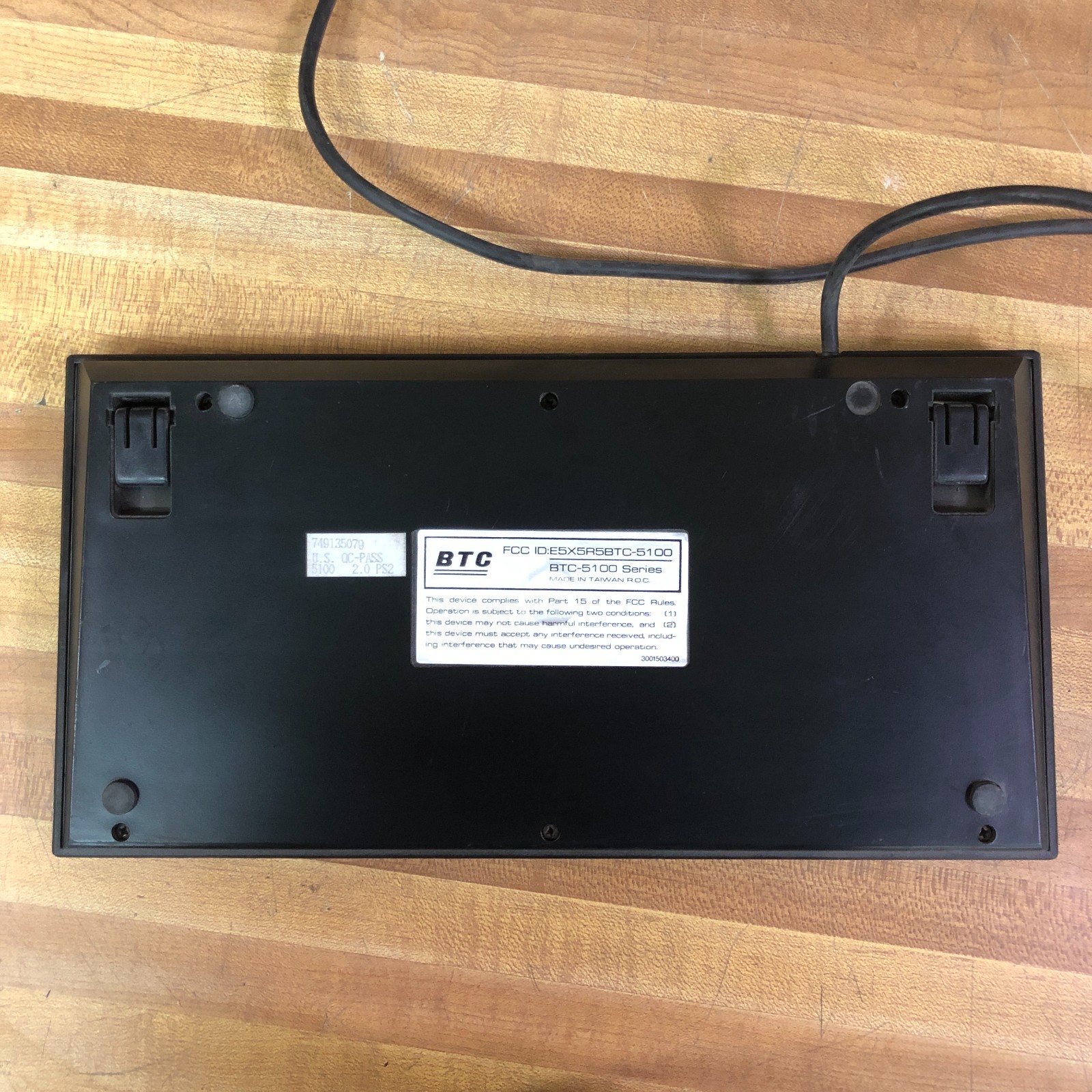 BTC 5100 Compact AT 5-Pin DIN Computer Black Mini Keyboard (TESTED WORKS)