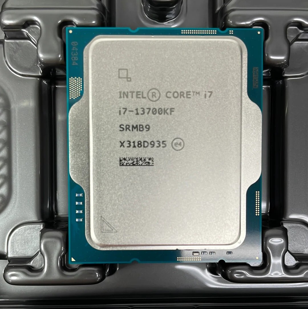 Intel Core i7-13700KF 13th Gen CPU – 16 Cores, 24 Threads, LGA 1700 Processors