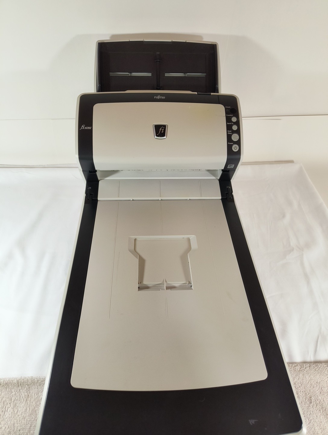 Fujitsu FI-6230Z Full Color Scanner Scanning Bed Works Feeding Tray No Cords