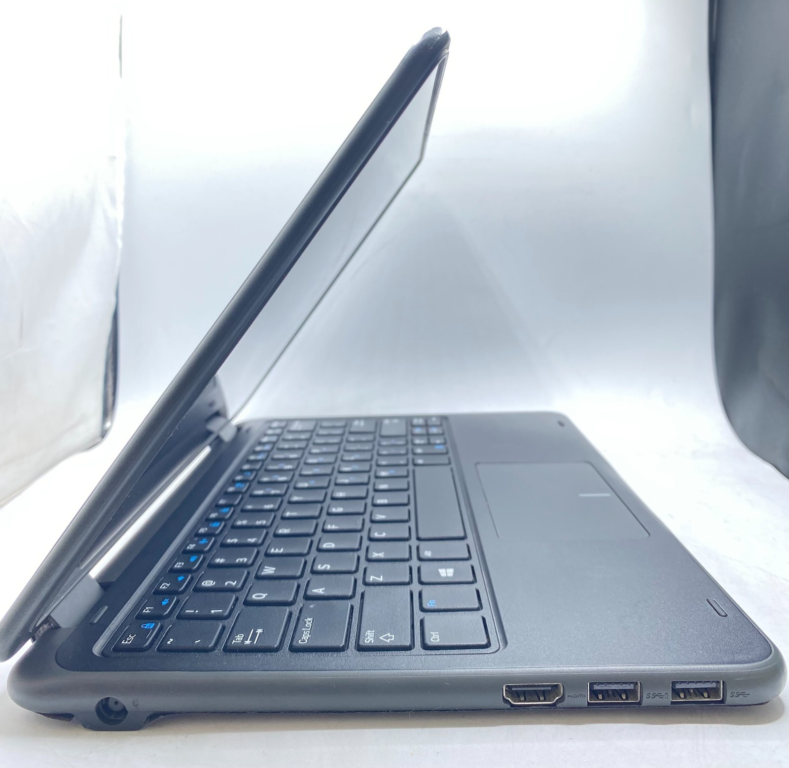 LOT of 10!! Dell Latitude 3190 2-in-1 11.6″ N5030 8GB 128GB SSD **READ**