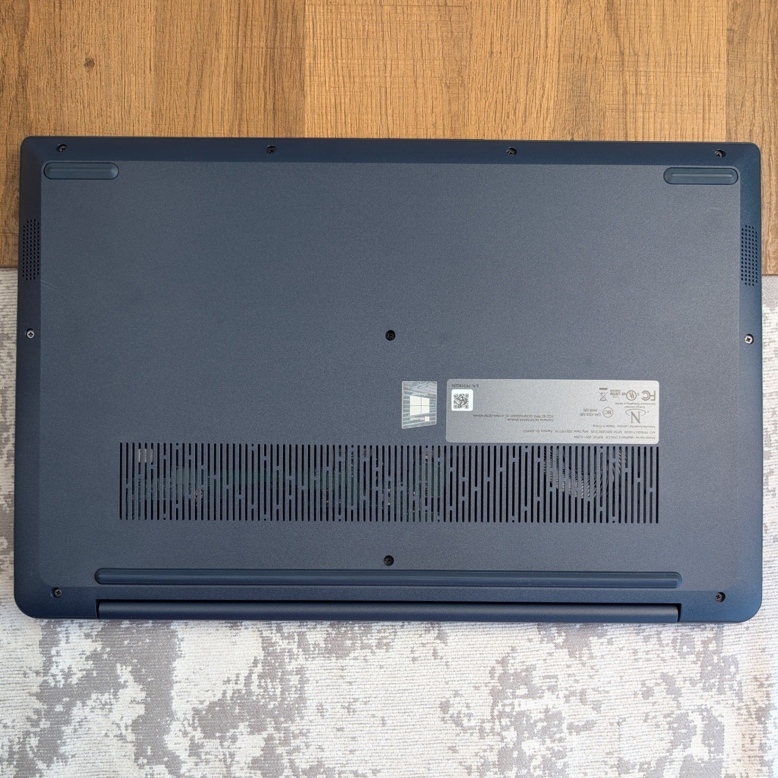Lenovo IdeaPad 3 15ALC6 AMD Ryzen 7 5700U 12GB RAM 512GB SSD 15.6 Touch Blue