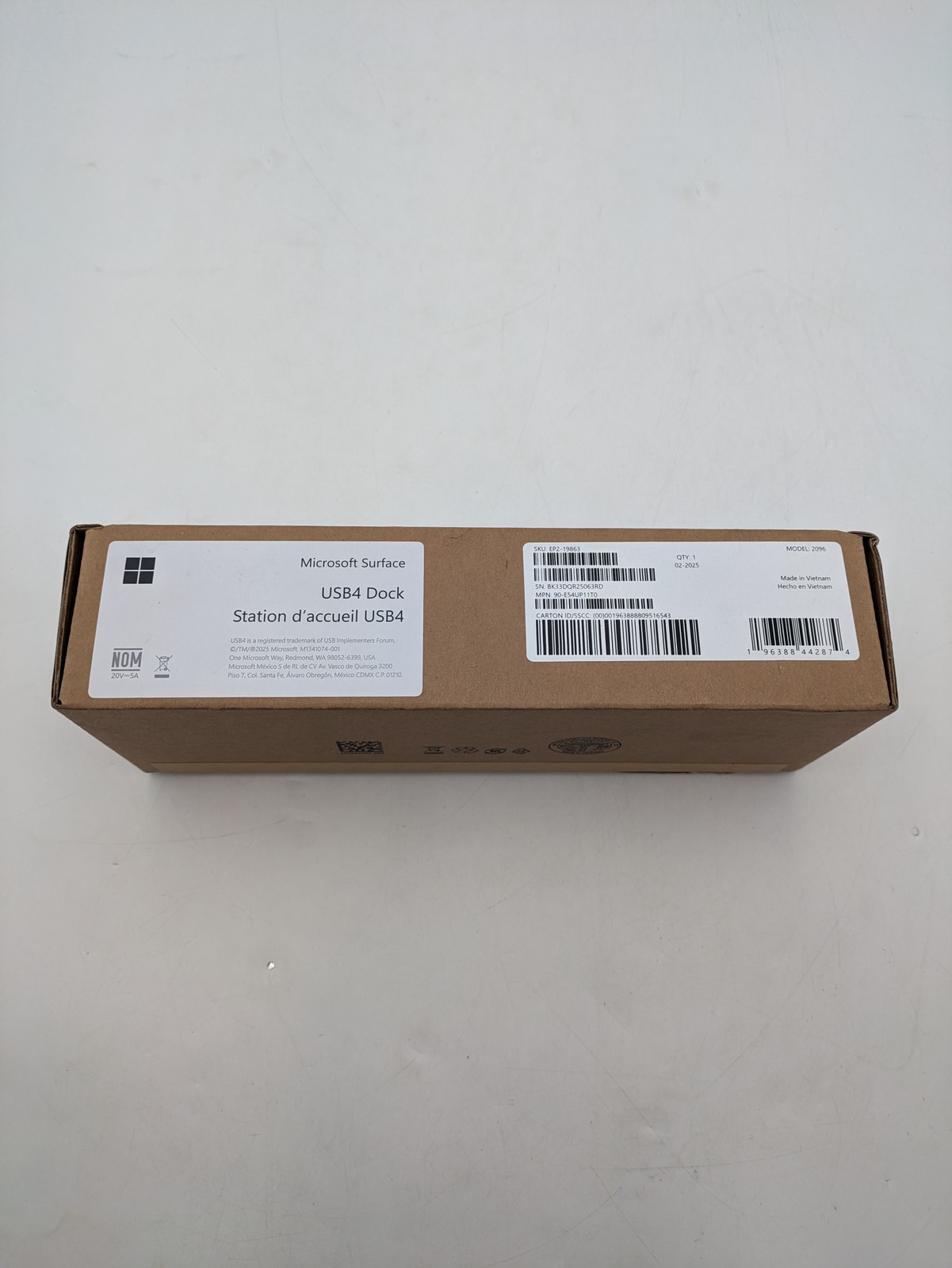 Microsoft Surface USB4 Docking Station – 2096 – EP2-19863