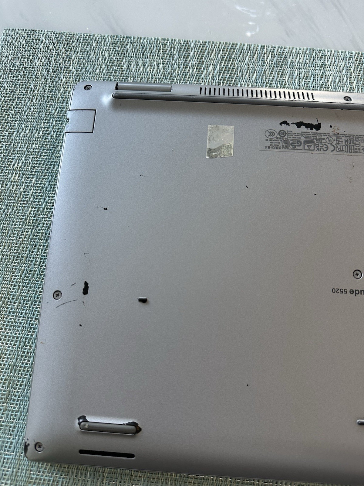 Dell Latitude touchscreen 5520 15.6″ (512GB SSD, i7-1185G7, 3.00 GHz, 16GB)…