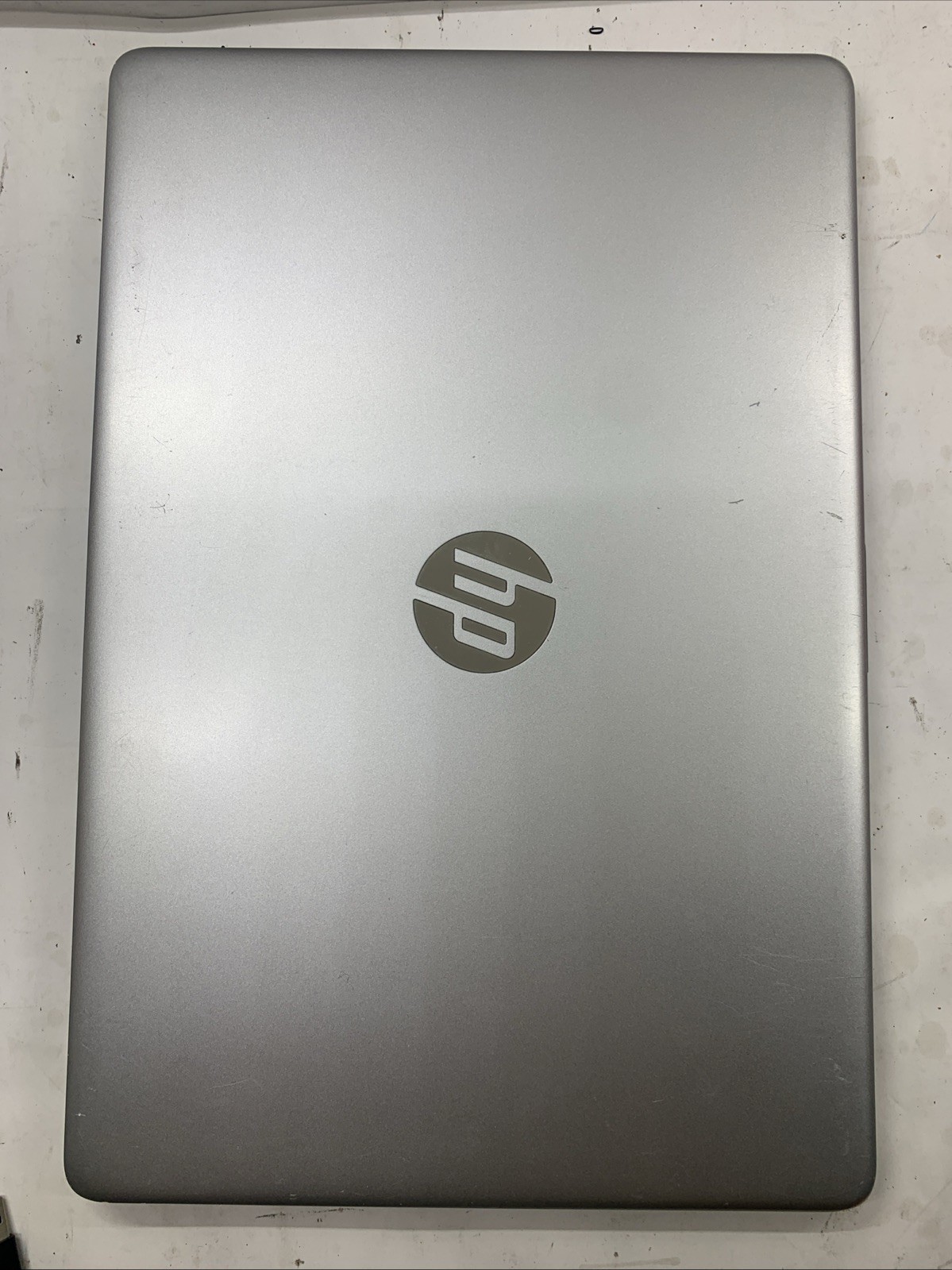 HP Laptop 15-dy1043dx 15.6″ Touch i5-1035G1 1.2GHz 12GB RAM 128GB SSD Win11