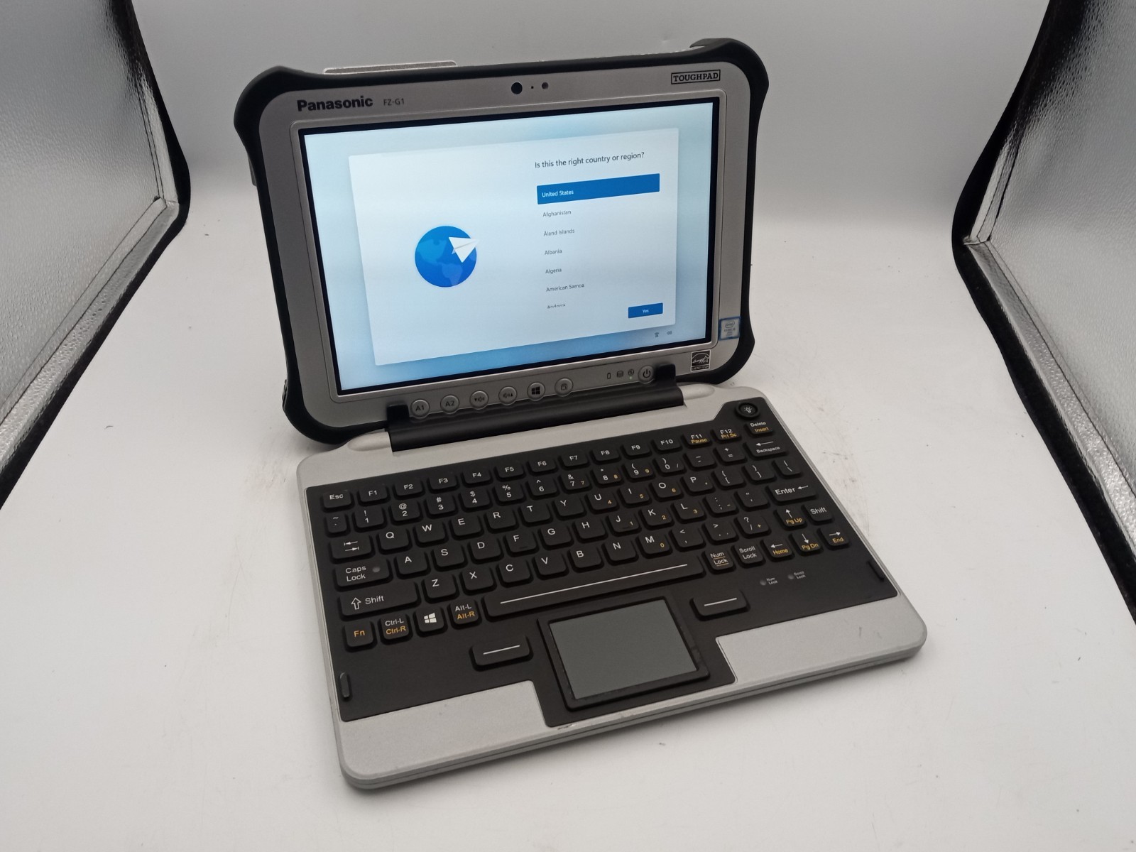 Panasonic Toughpad FZ-G1 10.1″ Tablet Intel i5-6300U 8GB RAM 128GB SSD W11 -RR