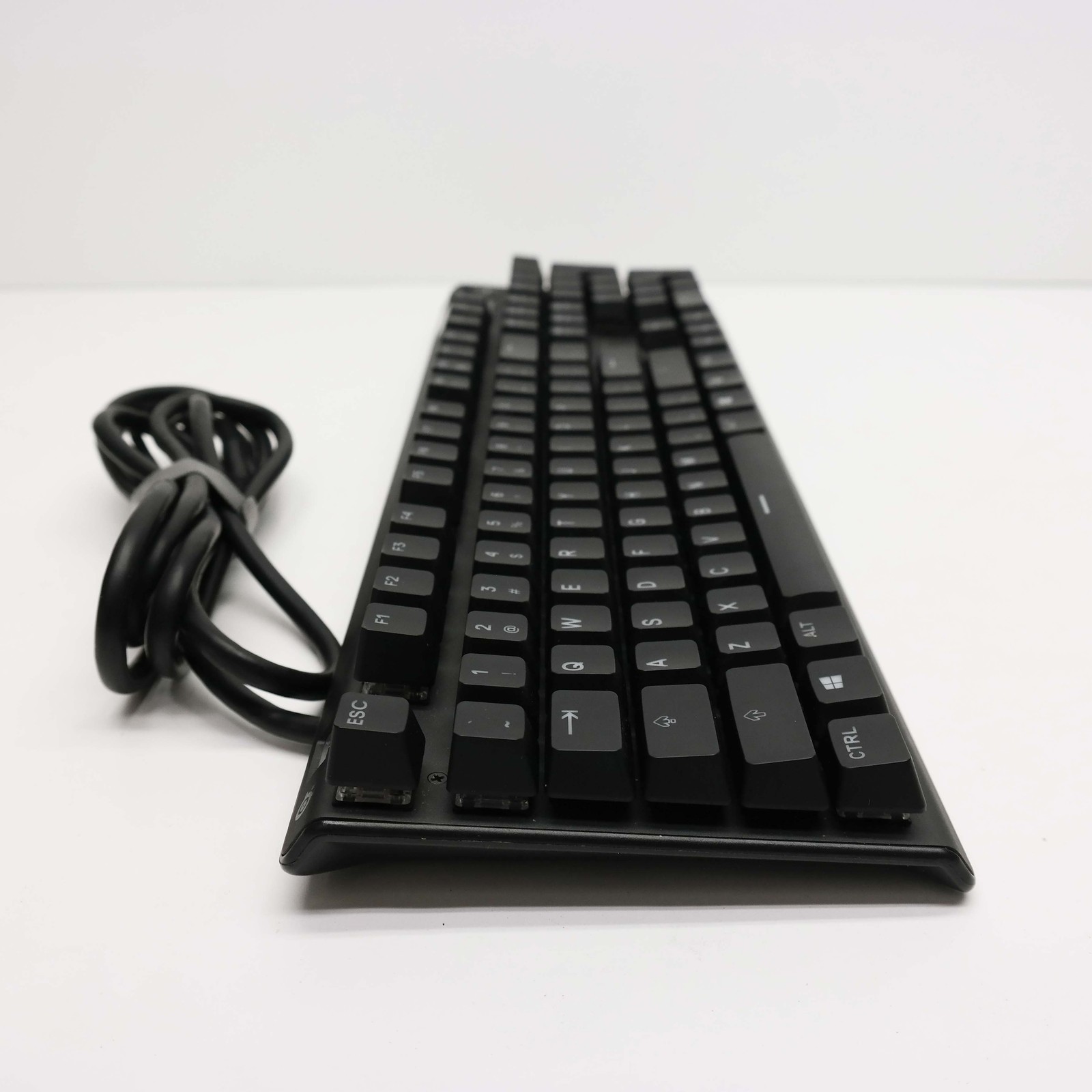 SteelSeries 64626 Apex Pro OLED Illuminated Wired Keyboard