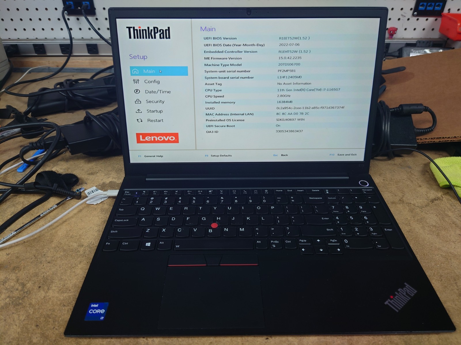 Lenovo ThinkPad E15 Gen 2 15.6″ FHD Touch i7-1165G7 16GB RAM No Battery/OS/SSD