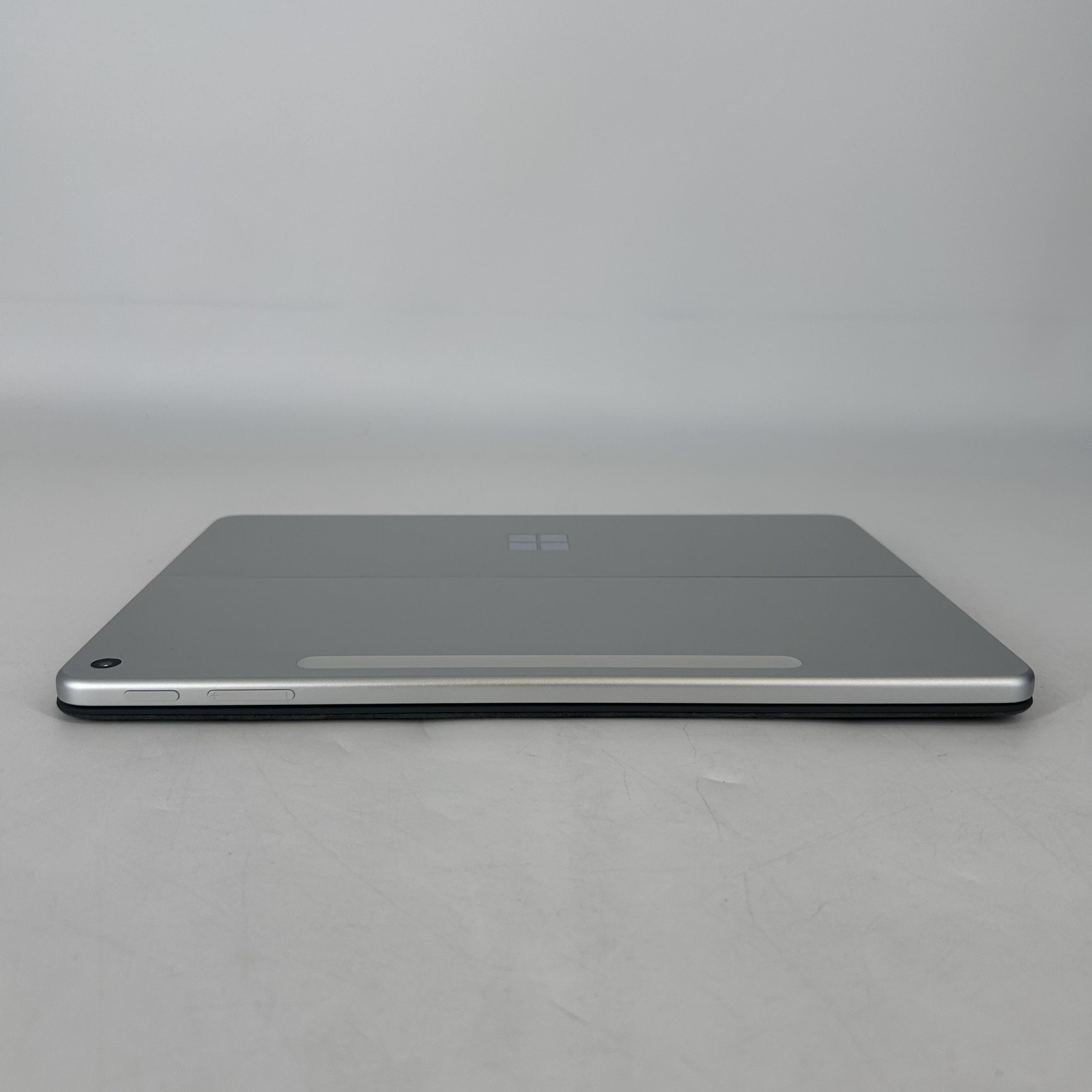 Microsoft Surface Pro 12 Snapdragon X Plus 3.3GHz 16GB 256GB UFS Good