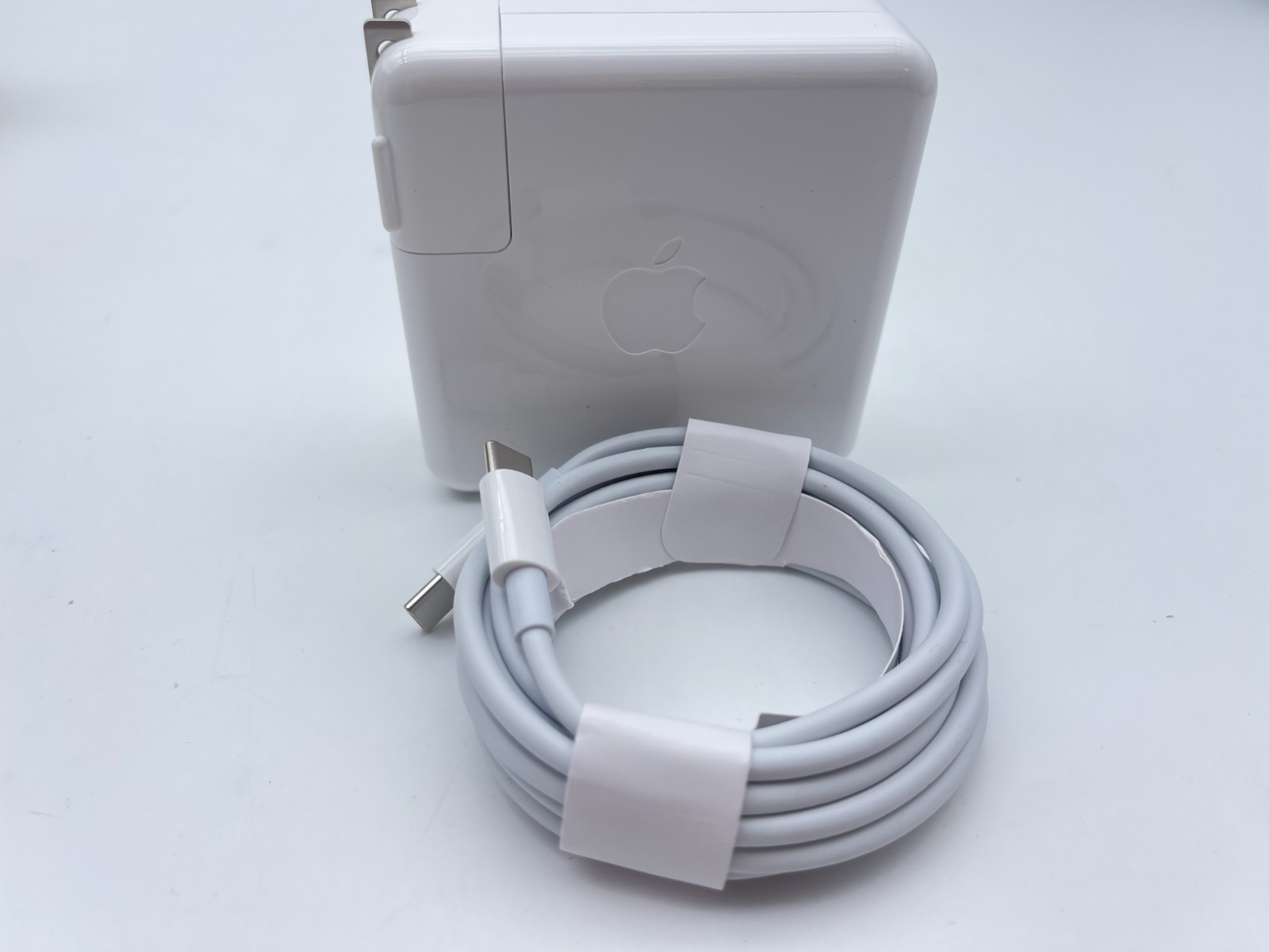 Genuine 96W USBC Type C Charger For apple MacBook Pro 16 M4 M3 A2166 A1990 A1281