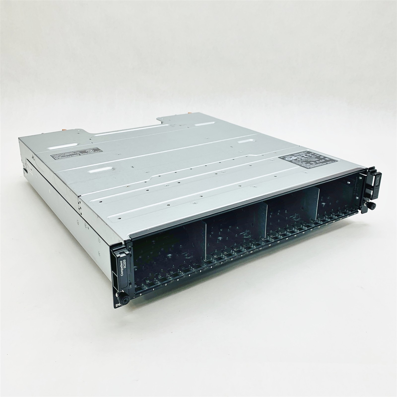 Dell Compellent SC220 24-SFF 2.5″ Storge Array w/2*0TW47 6GB/S Controller Module