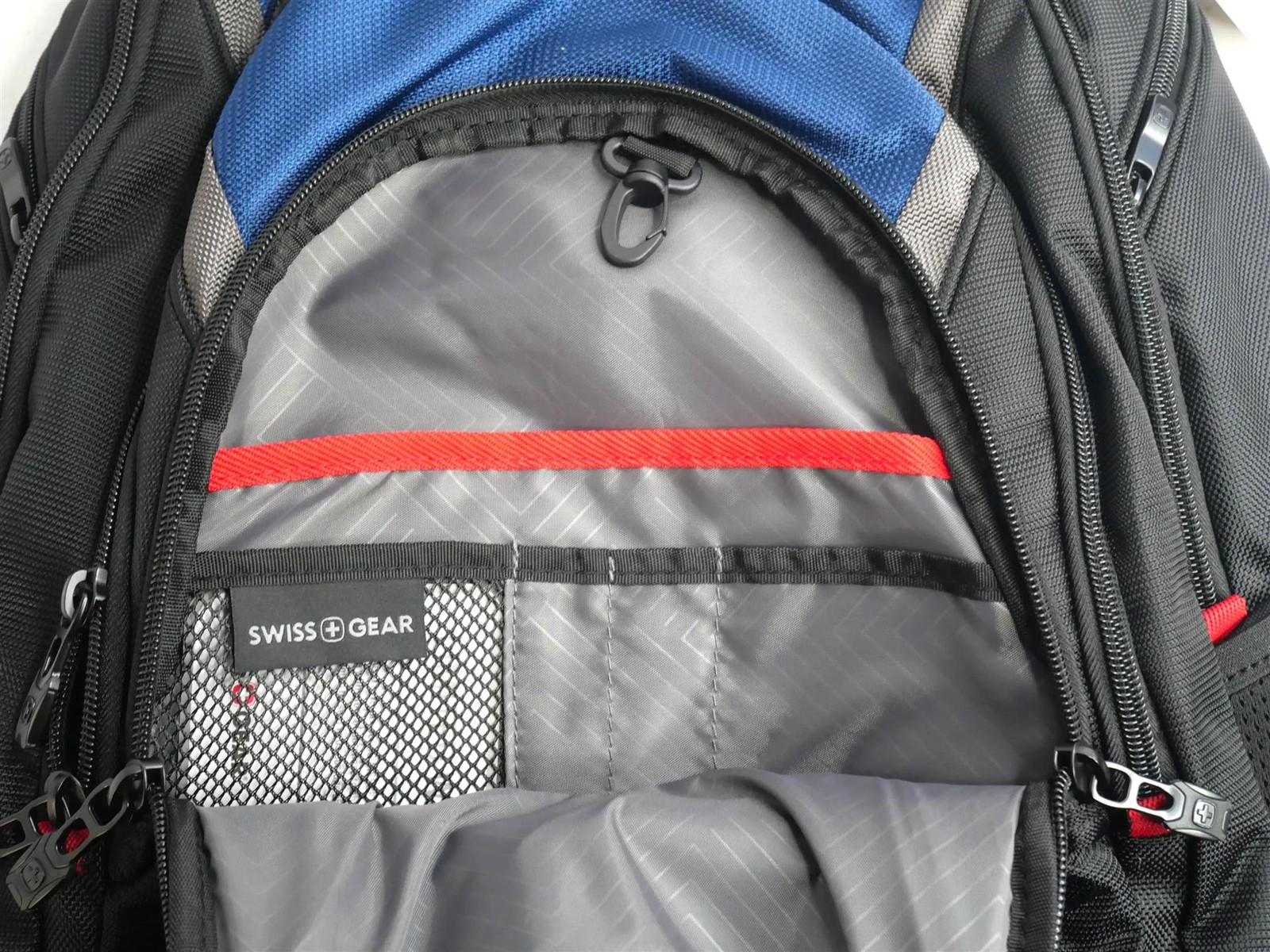 SwissGear – Laptop Backpack Black and blue navy – Free shipping