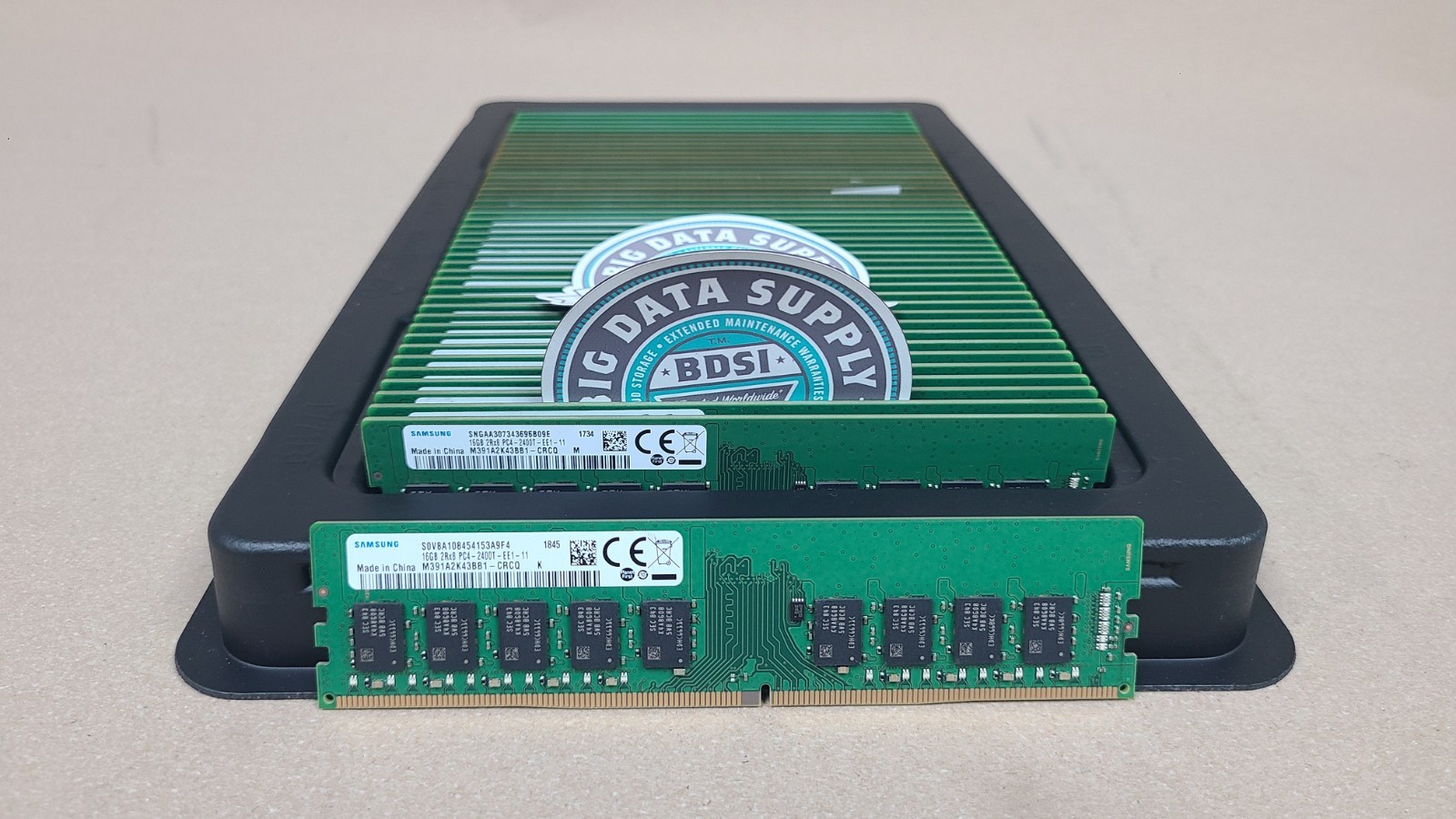 Samsung 16GB 2Rx8 PC4-2400T-EE1-11 DDR4 DIMM Memory RAM M391A2K43BB1-CRCQ
