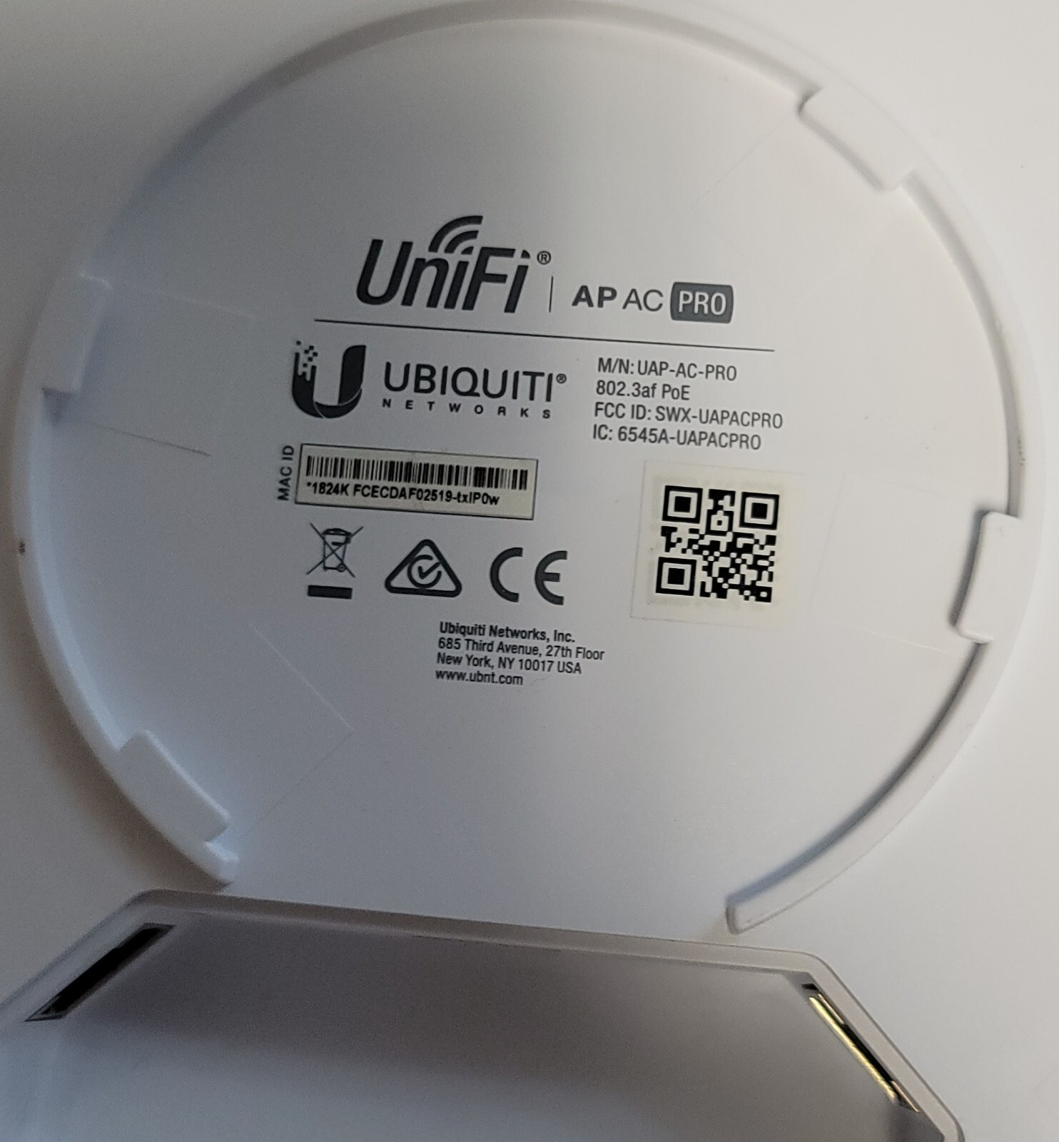 Ubiquiti UniFi AP AC Pro Wireless Access Point UAP-AC-PRO