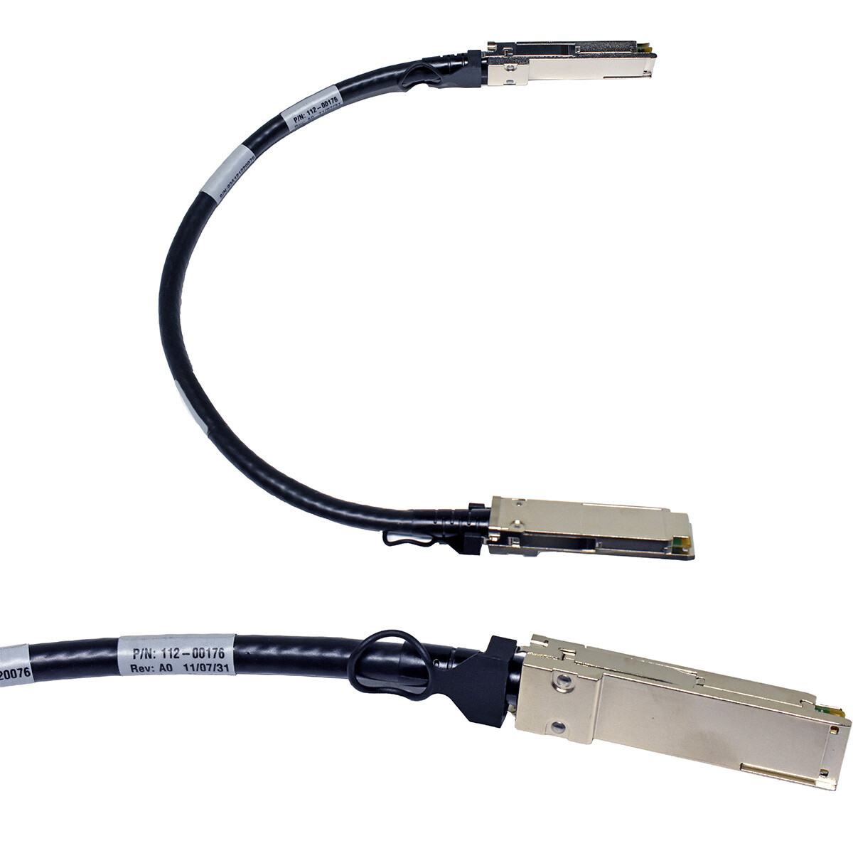 NetApp X6557-R6 QSFP – QSFP SAS Data Cable 0.5m 112-00176