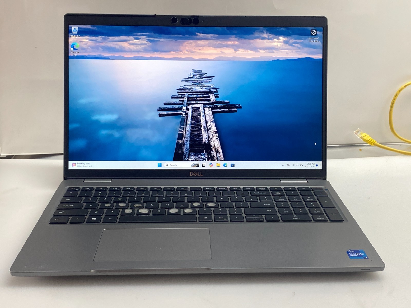 Dell Latitude 5520 Core i7-1185G7 3.00GHz 16GB RAM 256GB SSD READ*