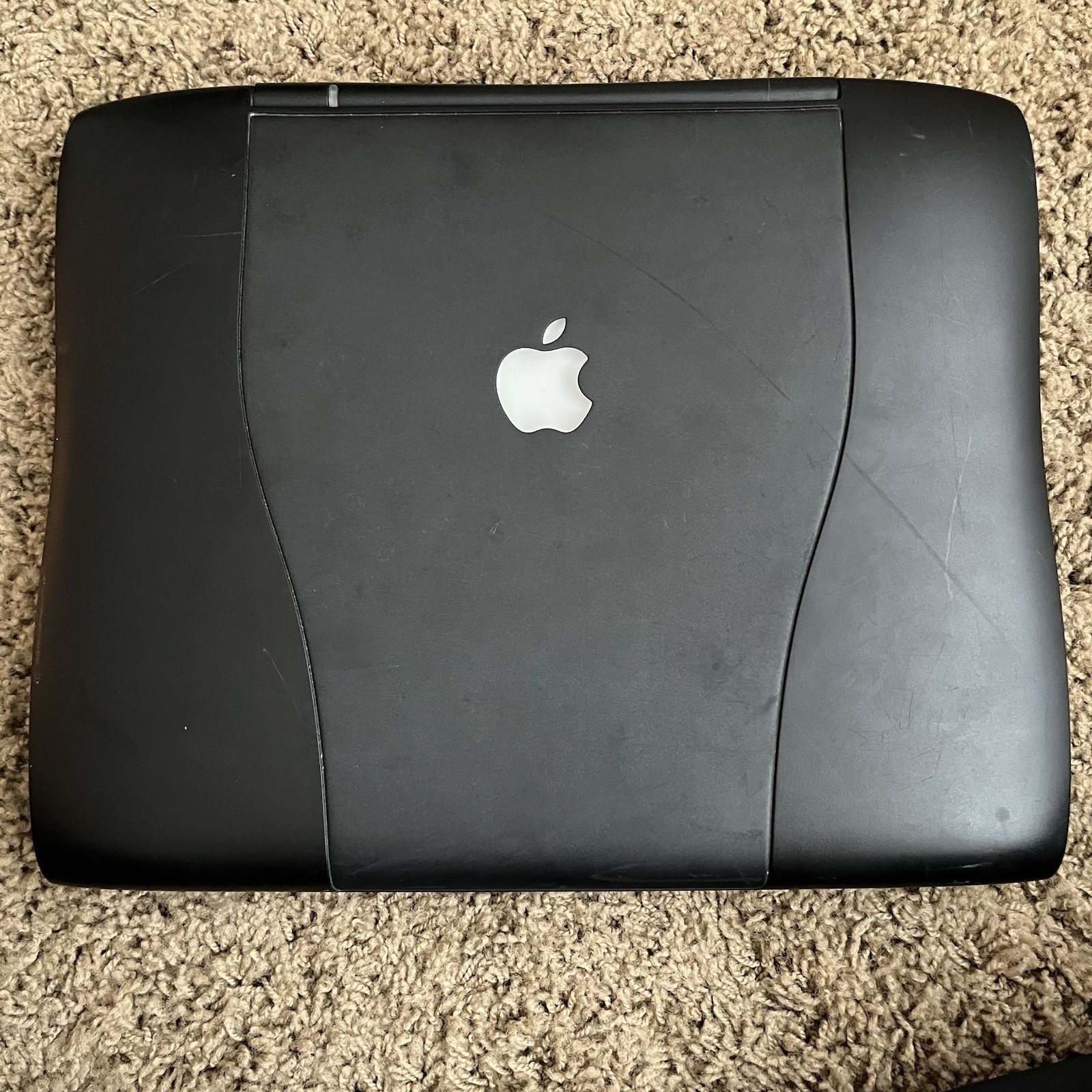 G4 UPGRADED PowerBook G3 Pismo (500mhz – 1gb Ram – 80gb SSD – DVD ROM – OS9)