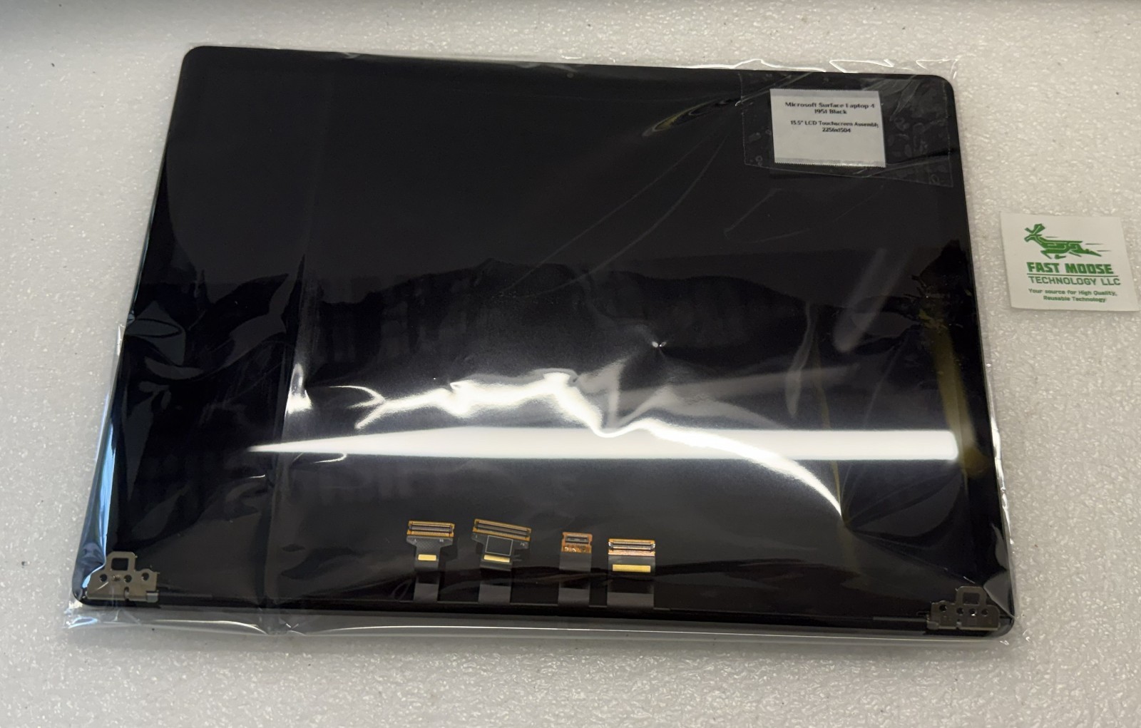 Microsoft Surface Laptop 3 13.5″ 1868 Touch Screen Assemb 2256 x 1504 LCD Black