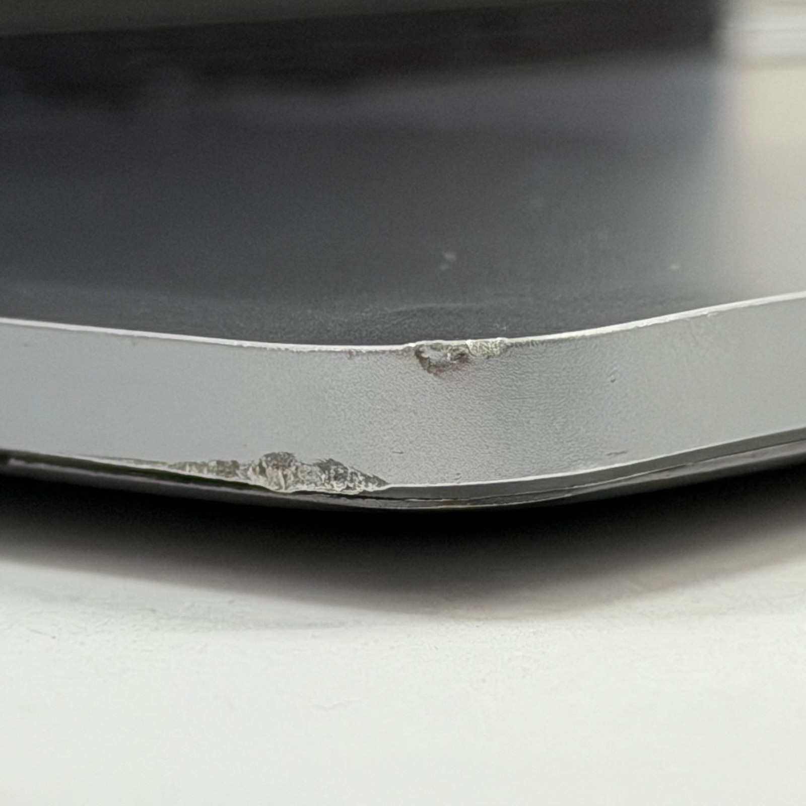 Broken 2019 Apple MacBook Pro 16″ i7 2.6GHz 32GB RAM 512GB SSD Silver A2141 Read