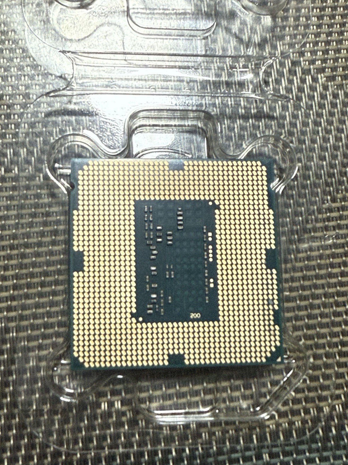 Intel Core I7-4770 CPU Processor 3.40 GHz Quad Core Haswell SR149 LGA 1150