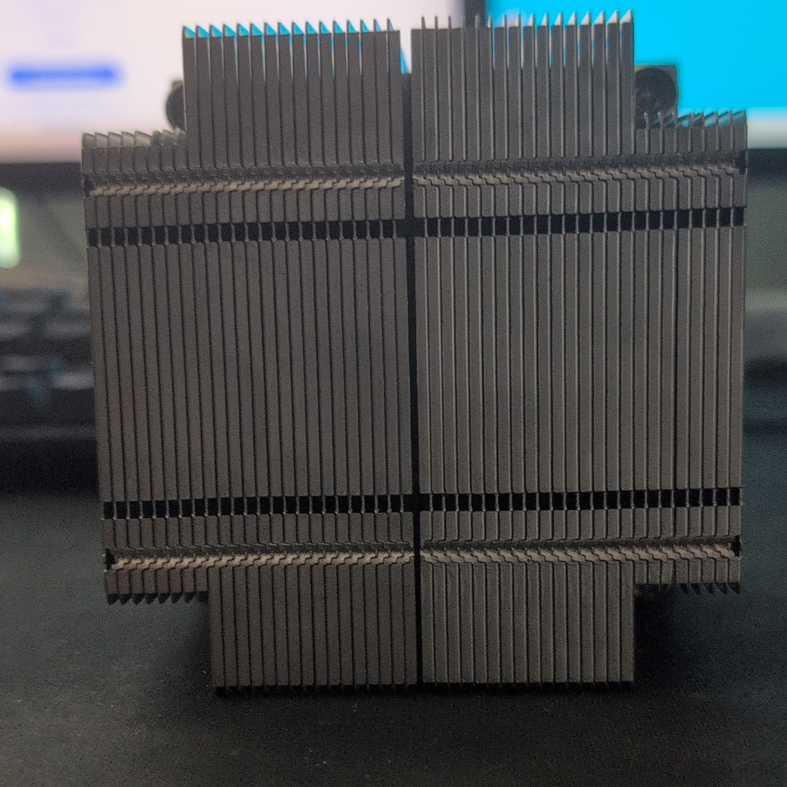 Dell R510 Black CPU Heatsink Cooler For Intel Xeon E5645 6-Core 2.40GHz