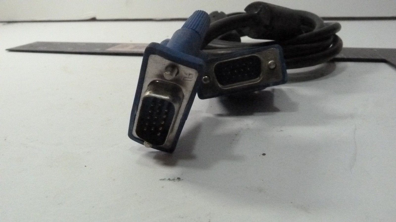 VGA SVGA Cable D-Sub 15-Pin Male To Male Blue Monitor Video Cable Shielded