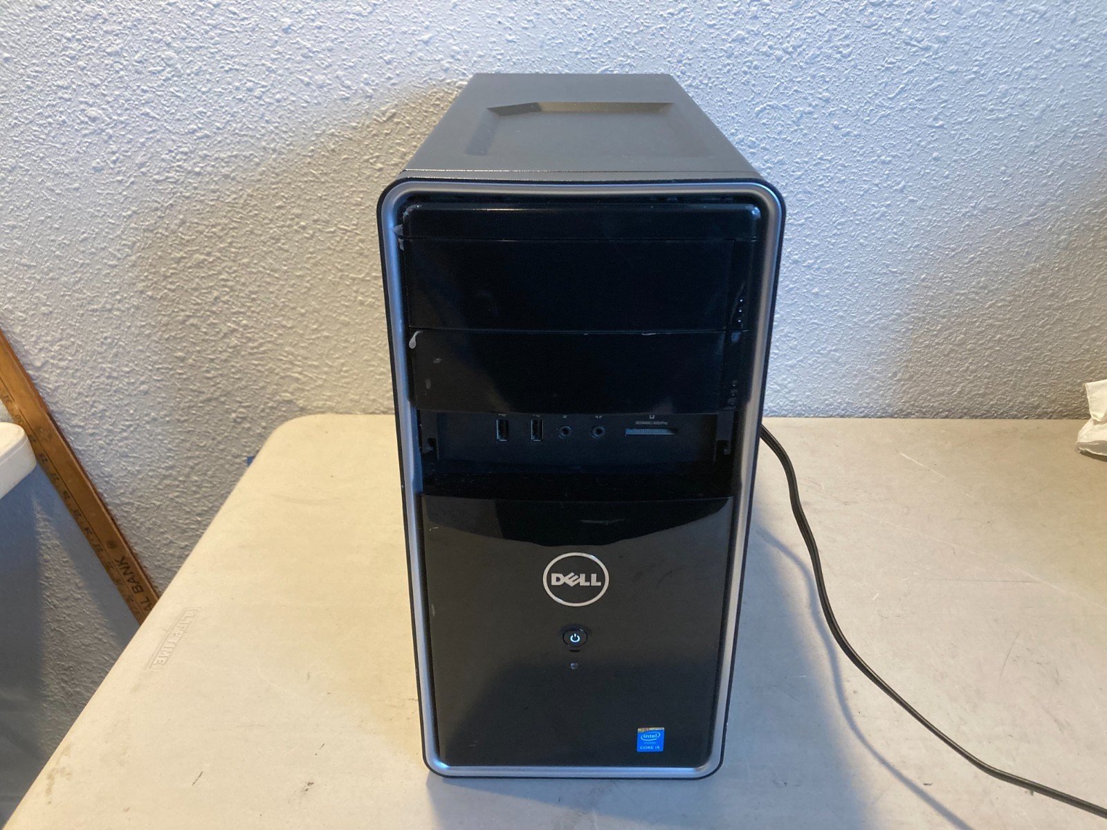 Dell Inspiron 3847 Desktop PC (Intel Pentium G3220 3GHz 4GB 250GB Win 10 WIFI)