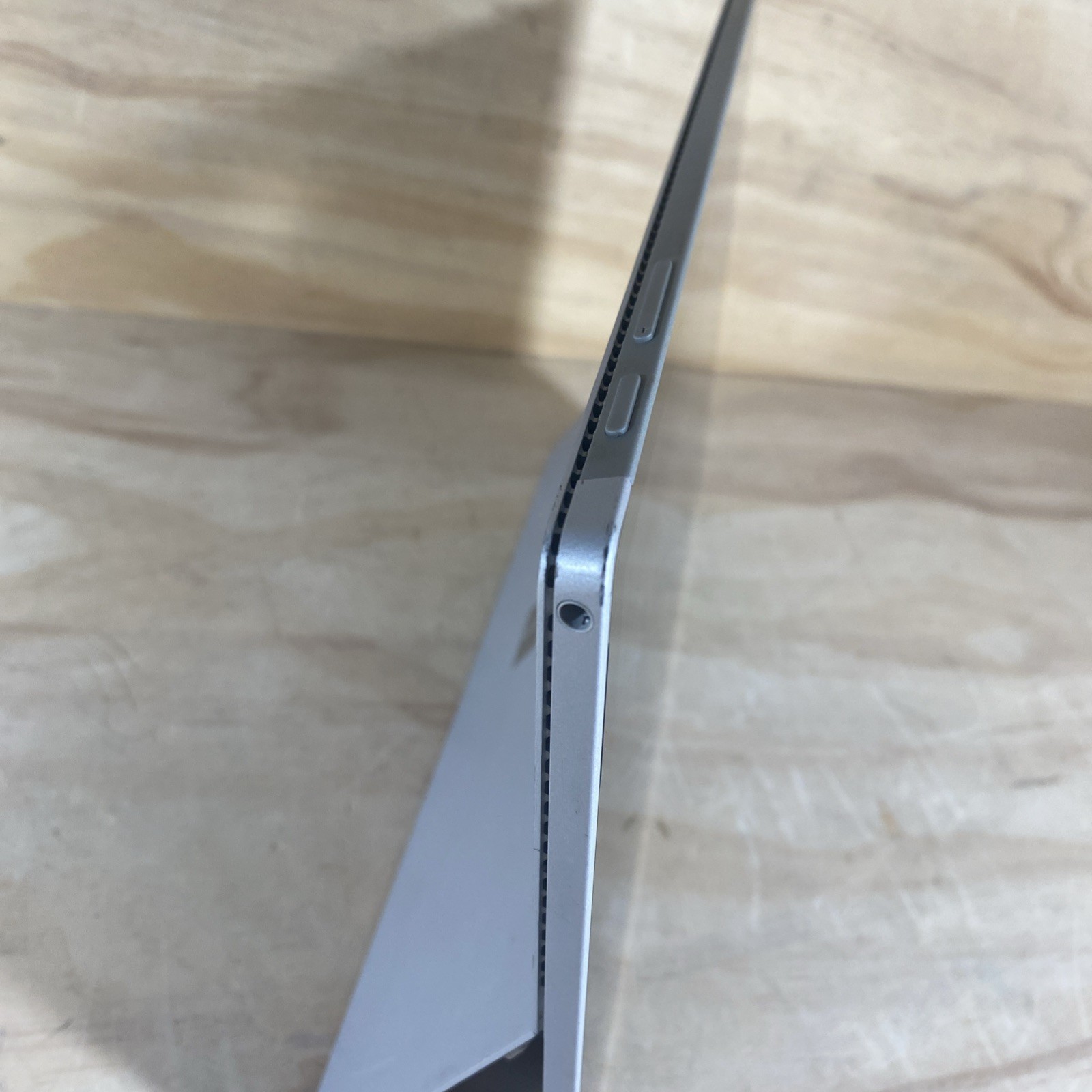 Microsoft Surface Pro 4 Intel i5-6300U @ 2.4GHz 8GB LPDDR3 RAM 256GB SSD WIN 11