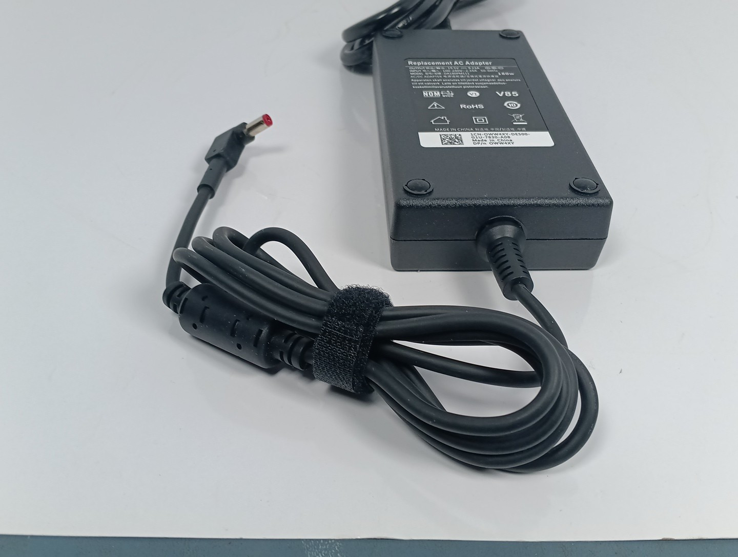 Dell AC Adapter Replacement DA180PM111 180W 19.5V 9.23A Power Cord Included