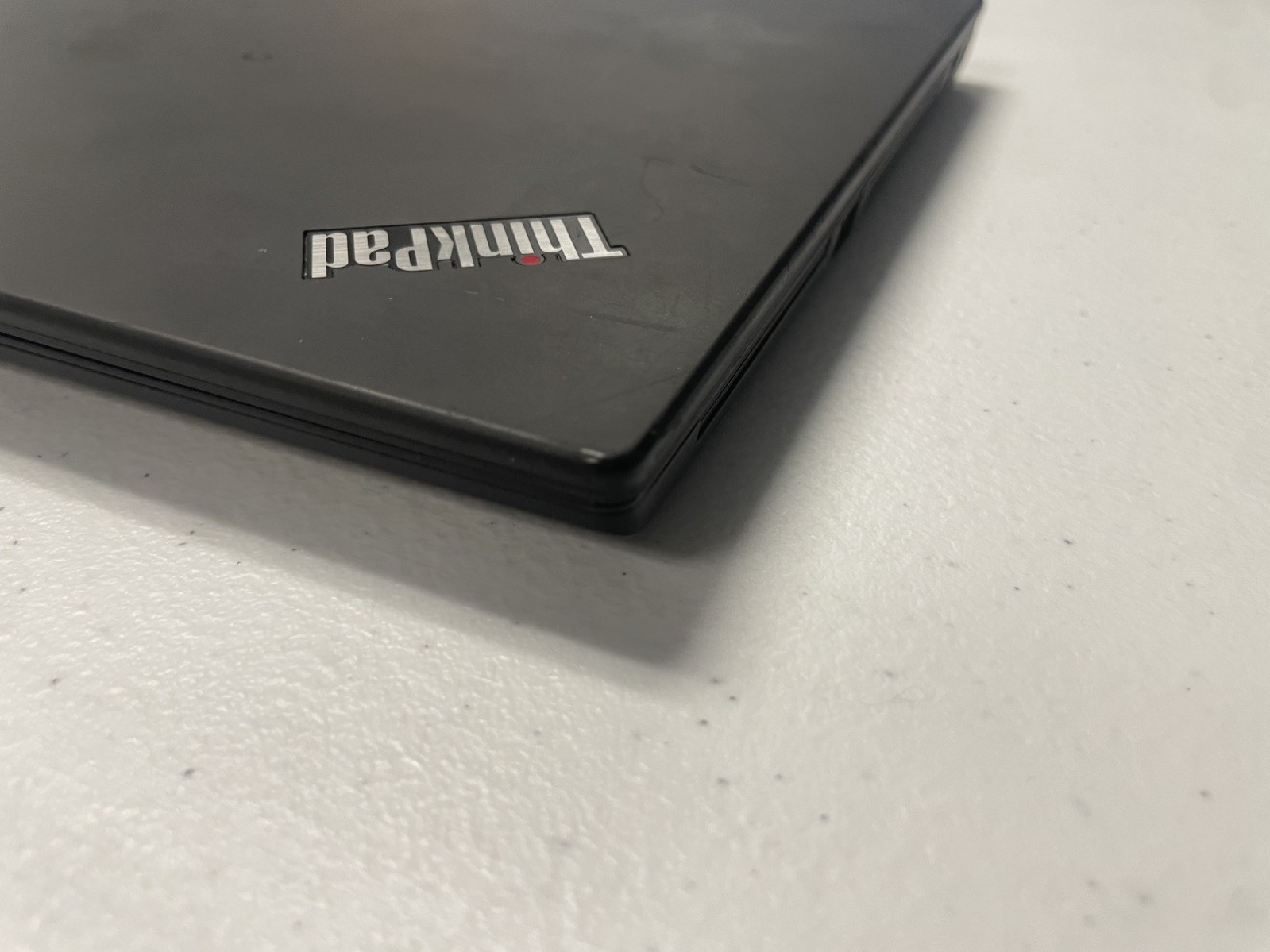 Lenovo ThinkPad T490 14″ Laptop, Intel Core i5, 16GB RAM, 512GB SSD, Win11 Pro.