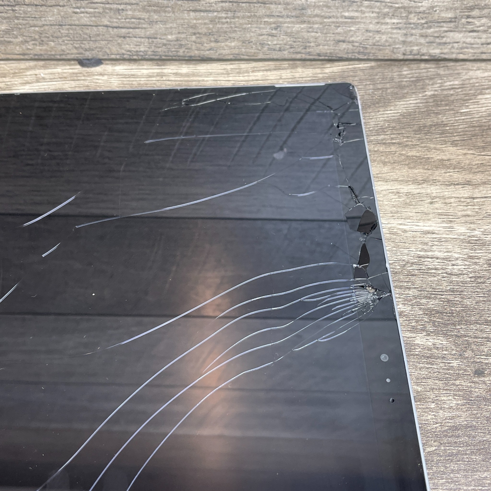 Microsoft Surface Pro Silver 12″ Display Bluetooth Wi-Fi ‎Built-in Webcam Tablet