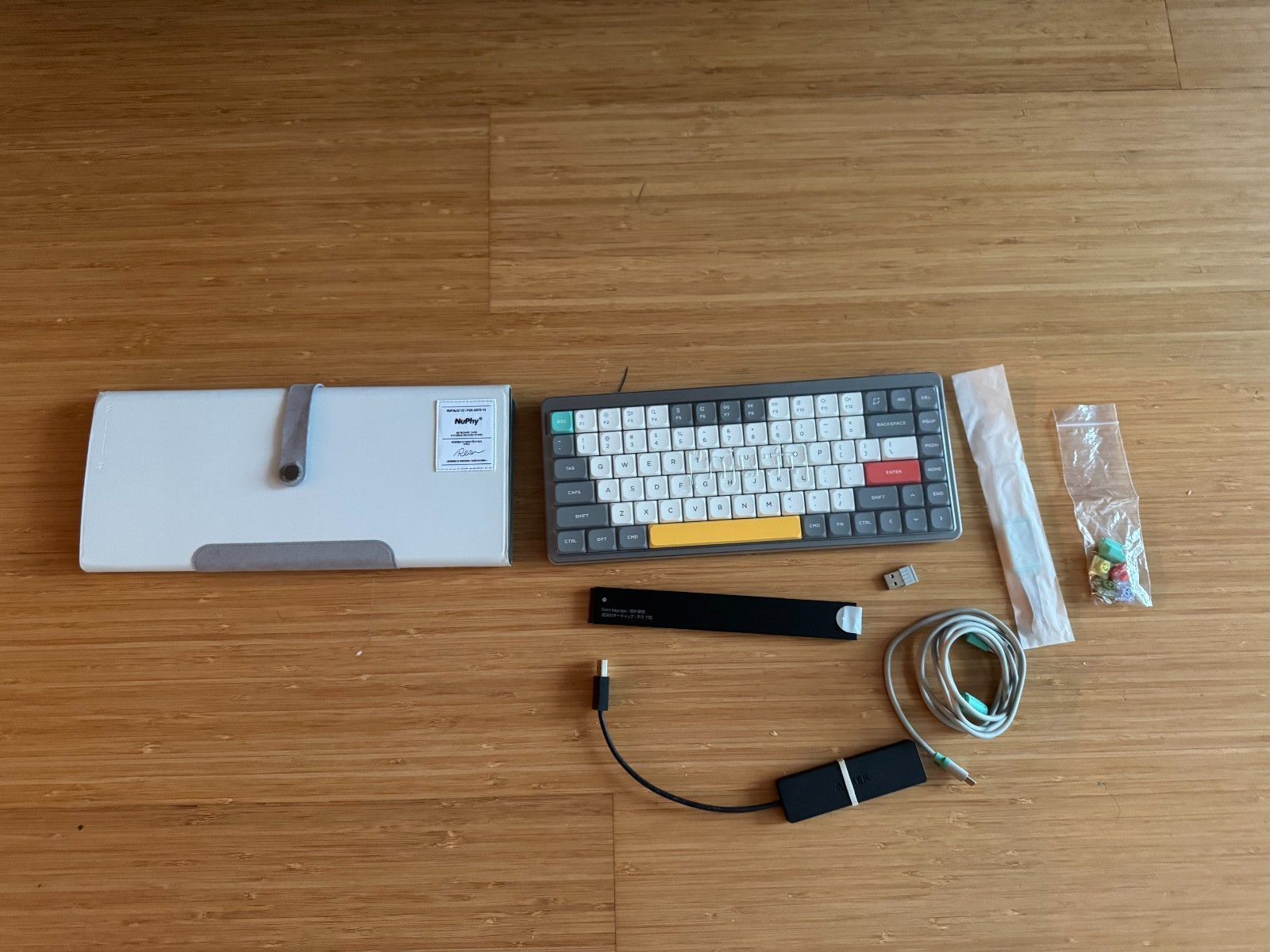 NuPhy Air75 v2 Wireless Mechanical Keyboard – ANSI US – Lunar Grey W/ Nufolio