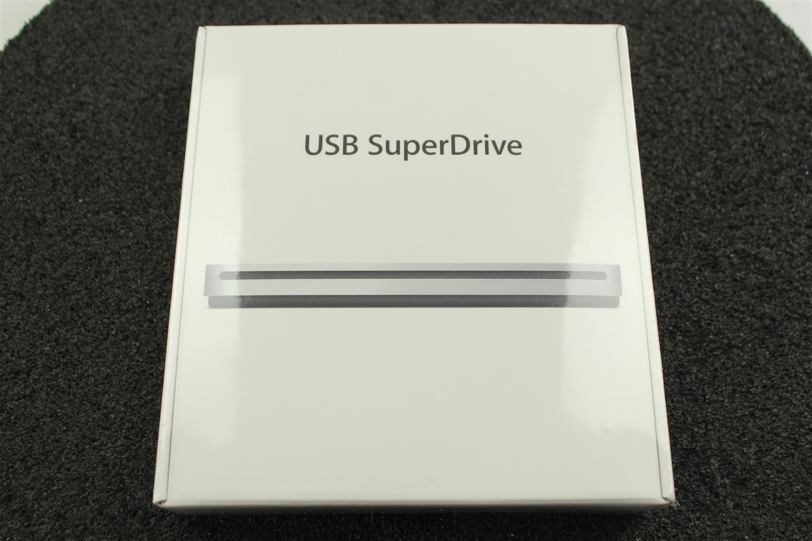 Apple USB SuperDrive A1379 MD564ZM/A External Optical Drive • Silver