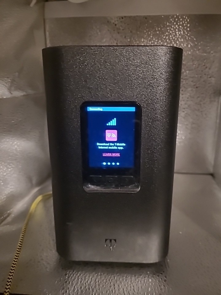 T-Mobile Arcadyan KVD21 5G Gateway WiFi Home Internet Modem Router – Black