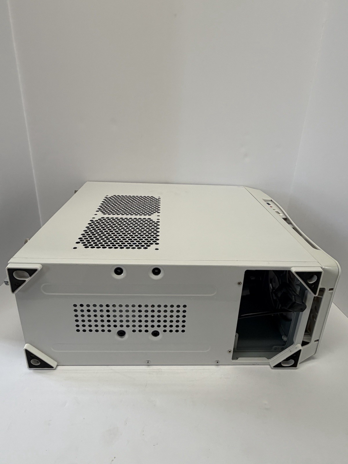 DIYPC MiniQ7-W USB 3.0 White SECC ATX Mini Tower Computer Case, FREE SHIPPING