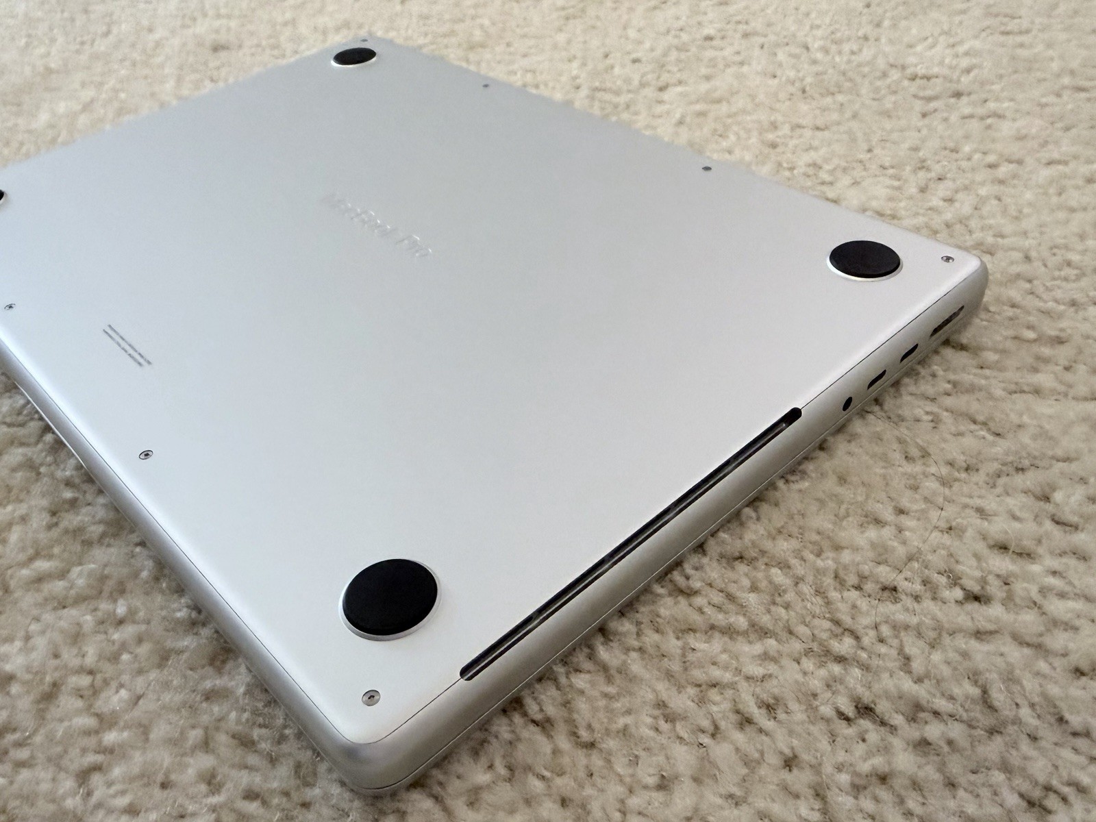 Apple MacBook Pro 2023 14in M3 Max 16 Core CPU 64GB RAM 1TB SSD MINT w/AppleCare