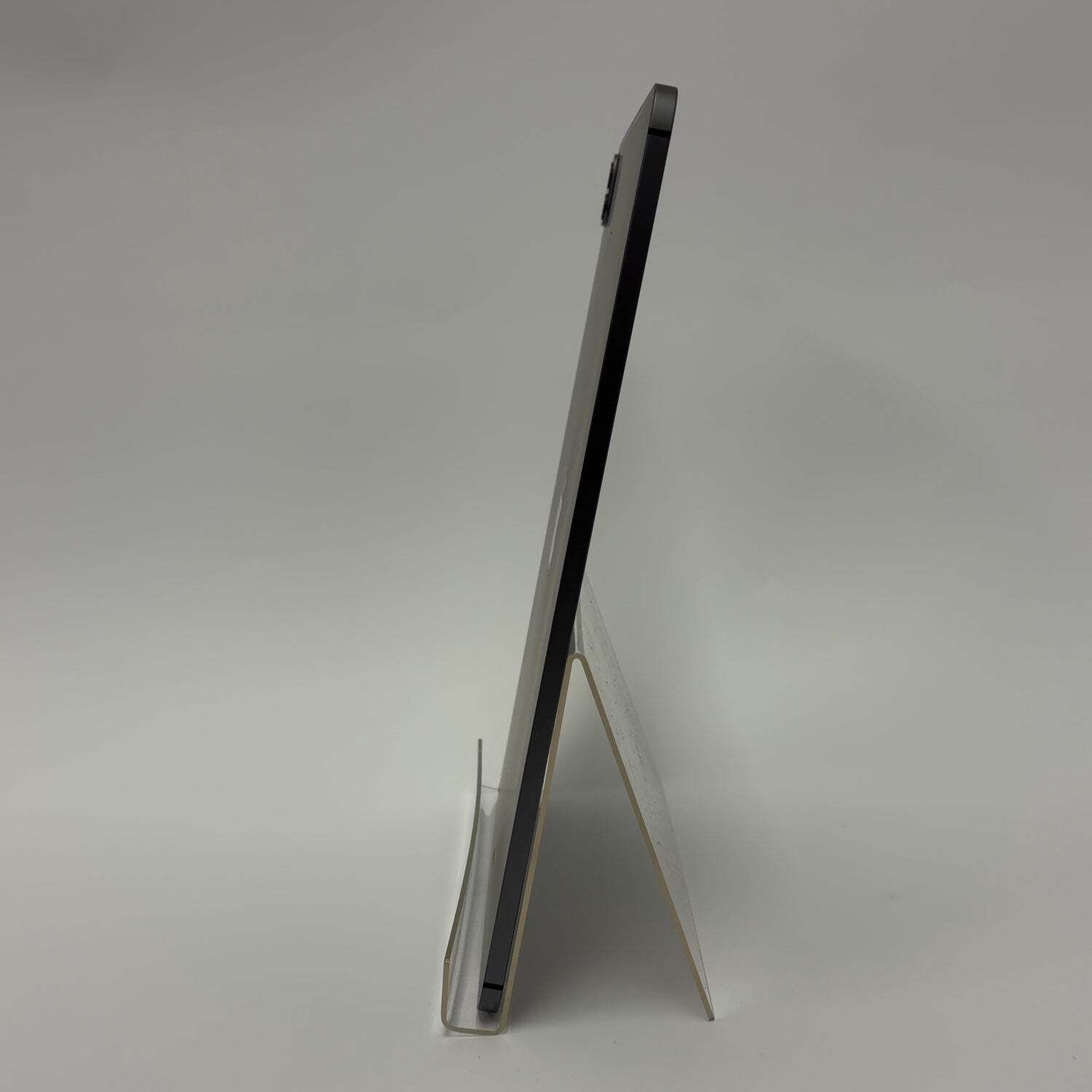 WiFi Only Apple iPad Pro 12.9″ 5th Gen 256GB Space Gray MHNW3LL/A