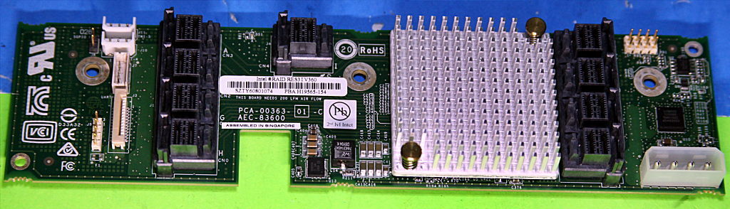 RES3TV360 Intel Storage Expanders H19565-154 36PORT SFF8643 SATA/SAS