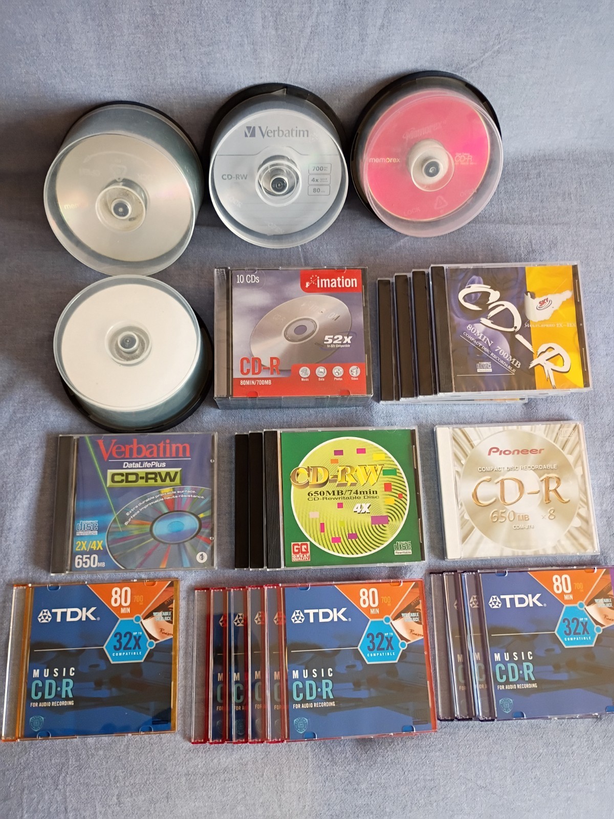 Lot of 118 Assorted Blank CD-R’s-New and Open Box-Assorted Brands and MBs.