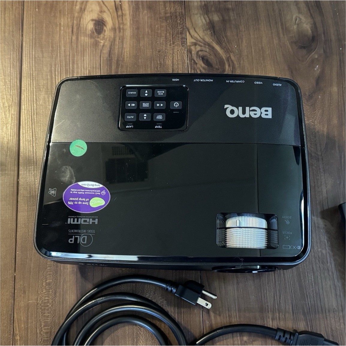 BenQ MW523 DLP Projector 3000lm WXGA 3D Speakers HDMI VGA USB Remote Case