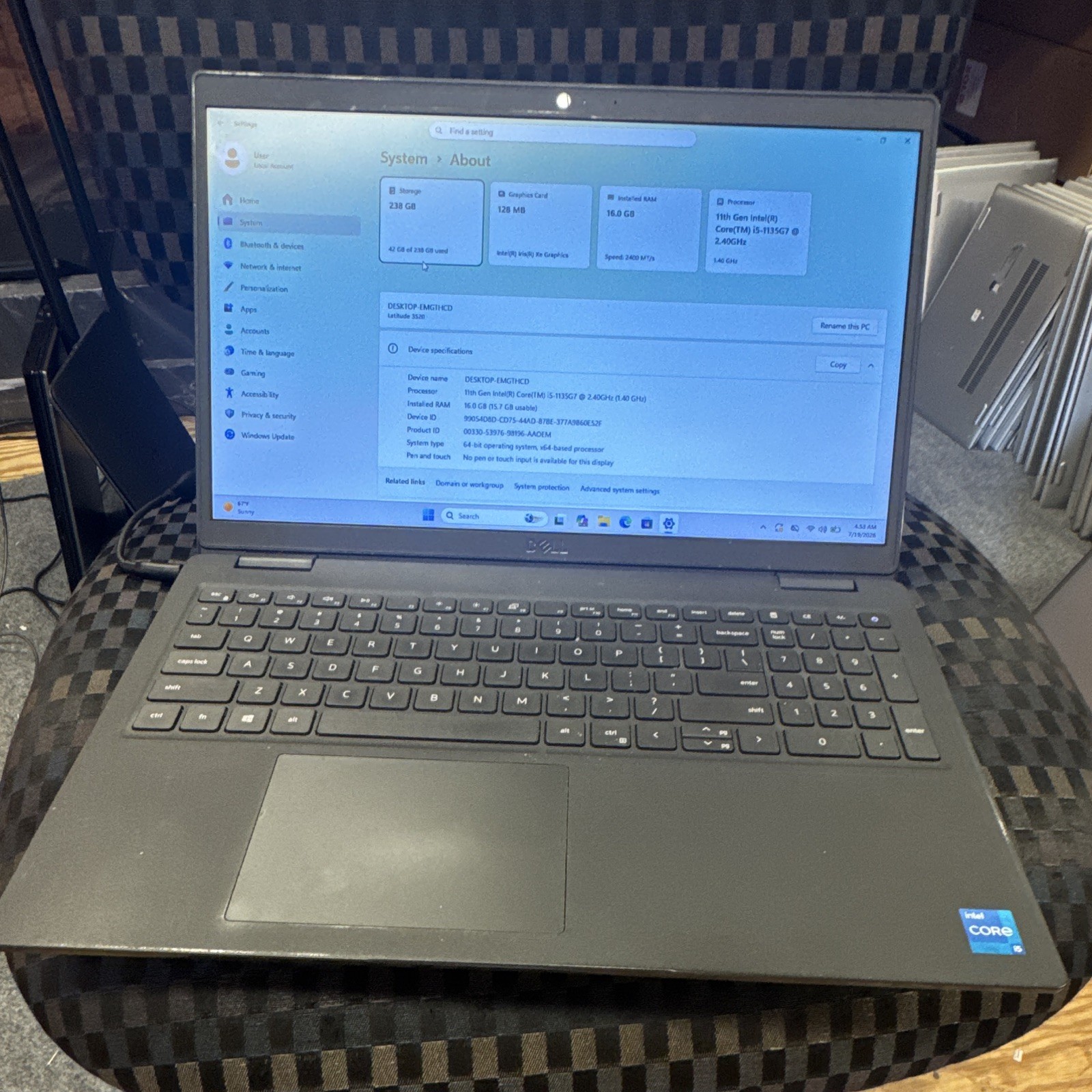 Dell Latitude 3520 15.6″ i5-1155G7 2.40GHz 16GB 256GB SSD Win 11 Pro