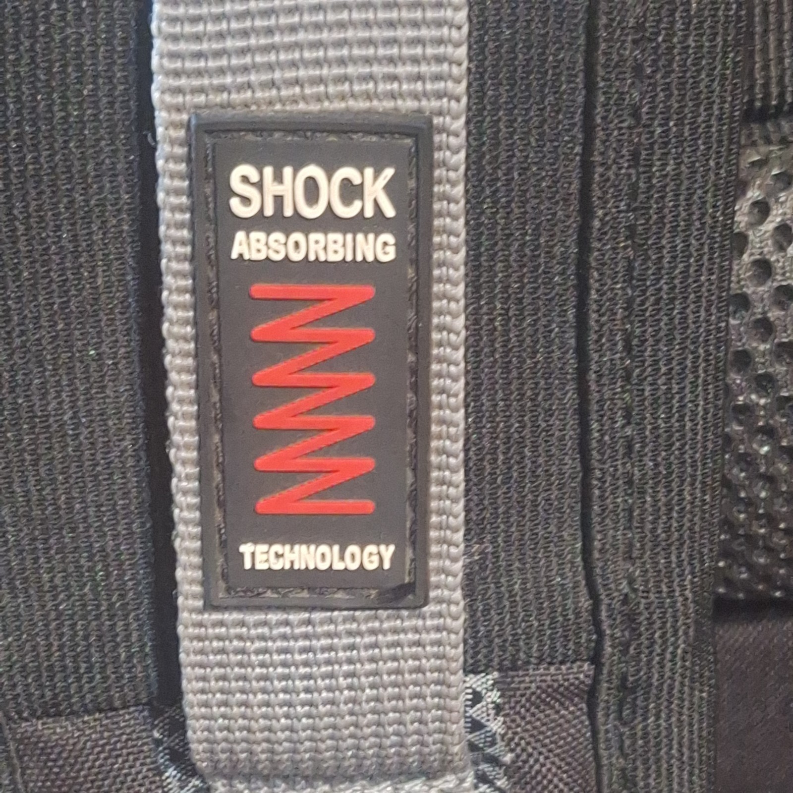 Swiss Gear Wenger Laptop 16″ Backpack Black Gray, Shock Absorbing Techology