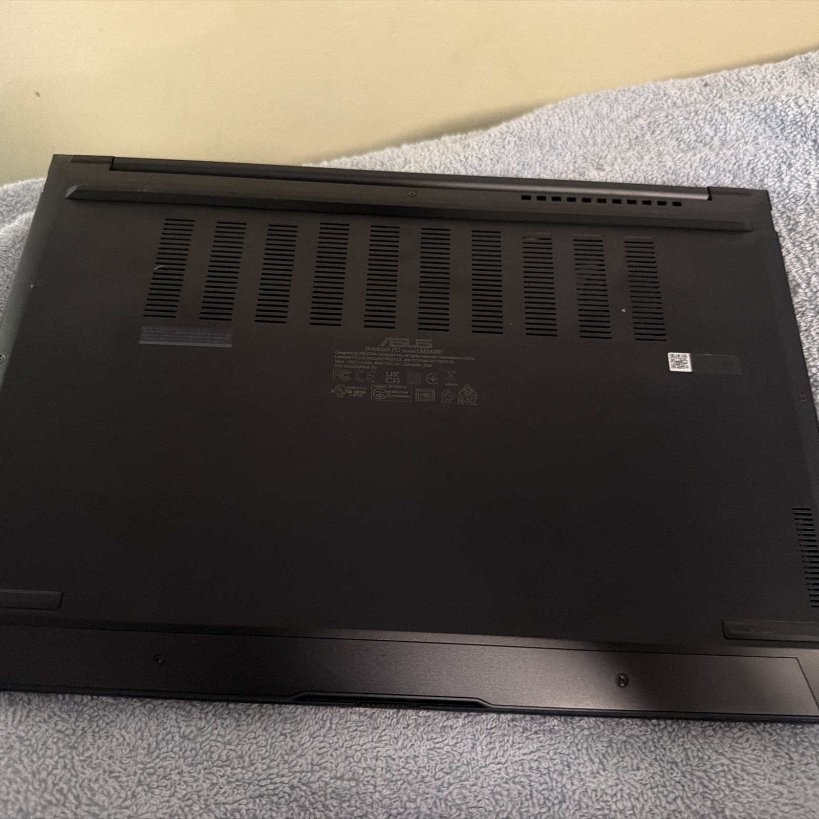 asus zenbook 14 oled ryzen 7 UM3406K