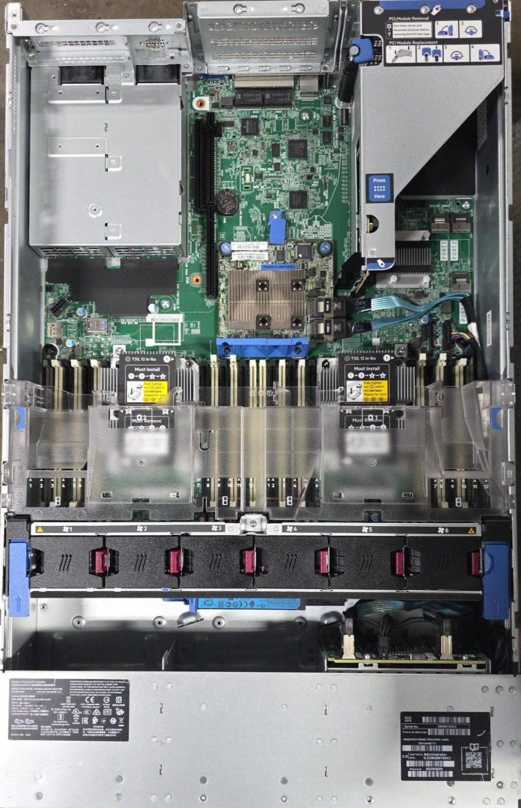 HPE ProLiant DL380 G10 24SFF 2×6152 GOLD 22C 2.1Ghz 128gb ram 2xPSU800w E208i-a