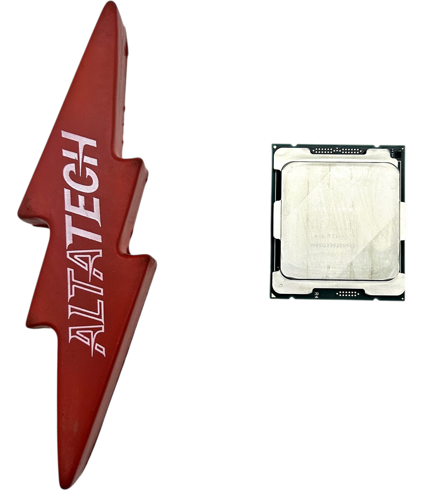 Intel SR3LM W-2125 4.0GHZ/8.25MB/120W/4C Xeon LGA2066