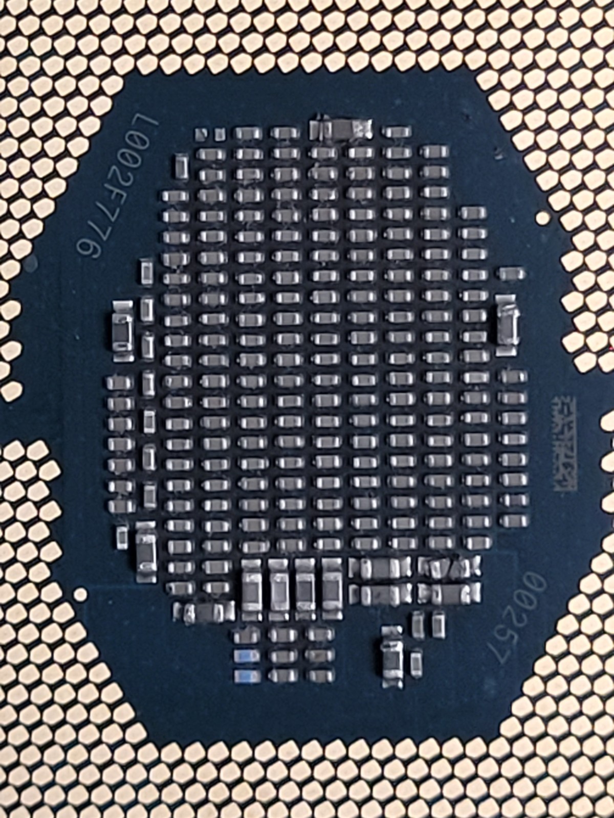 Intel Xeon Platinum 8260 (SRF9H) 24-Core 2.40GHz 35.75MB 165W Processor cpu used