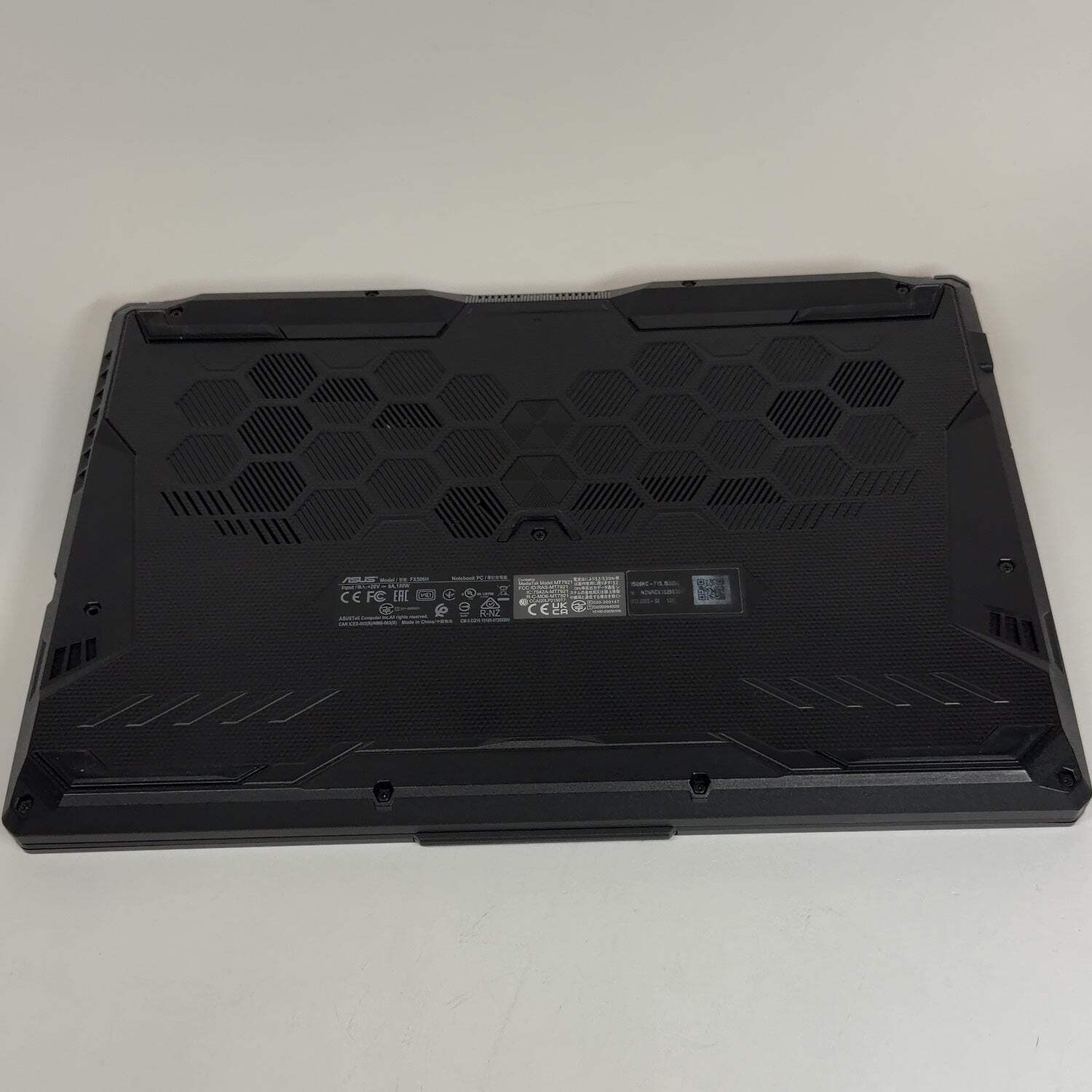 Asus TUF Gaming F15 FX506H 15.6″ i5-11400H 2.7GHz 512GB SSD GeForce RTX 3050