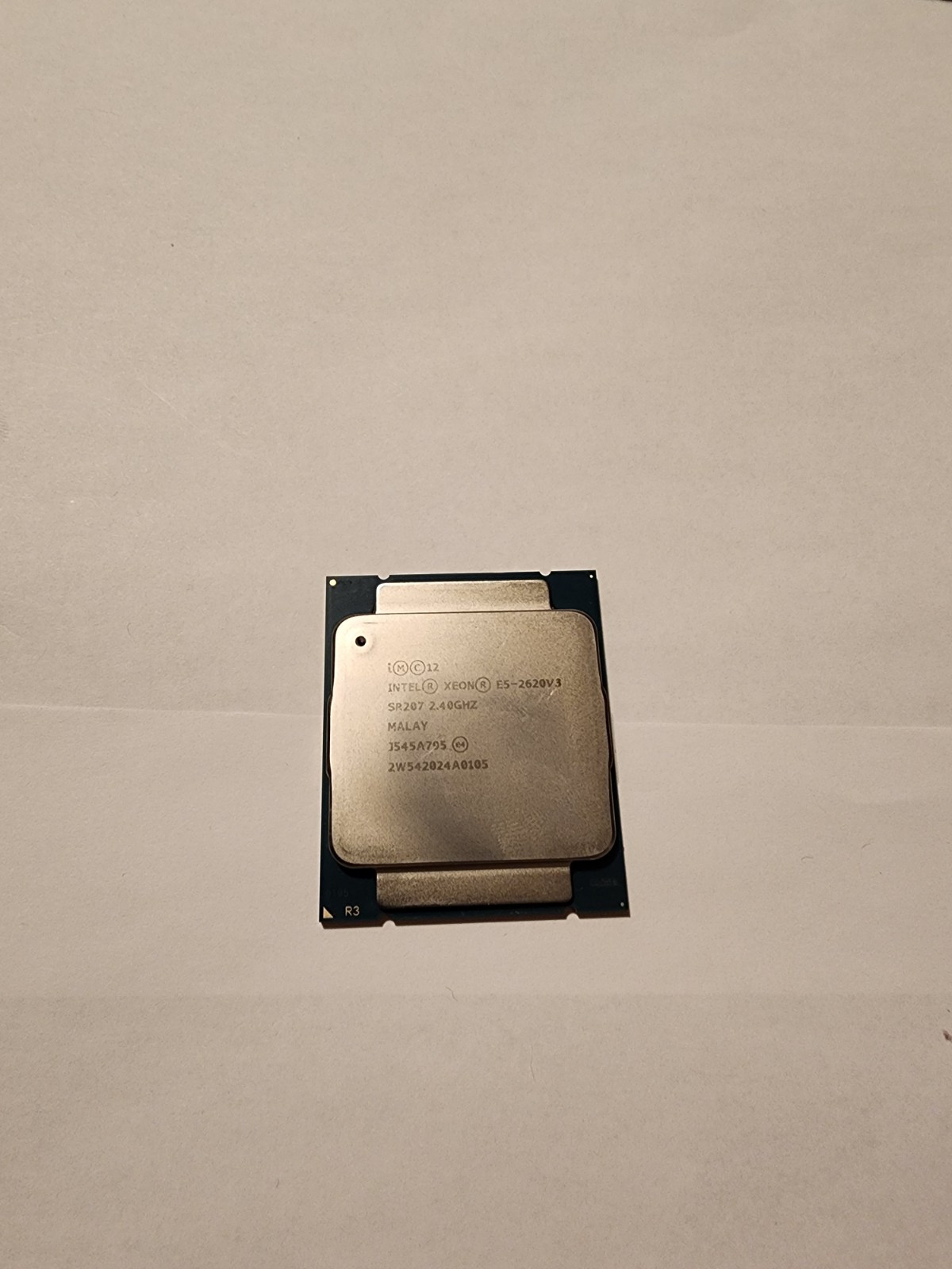 Intel Xeon E5 2620v3