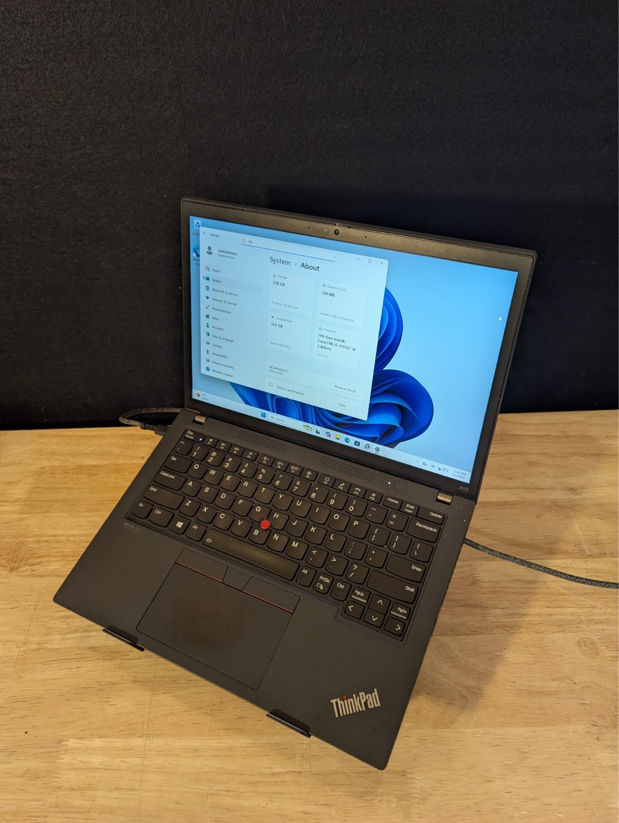 Lenovo Thinpad X13 Gen 2 15-1135G7 256Gb 16Gb Bad Battery