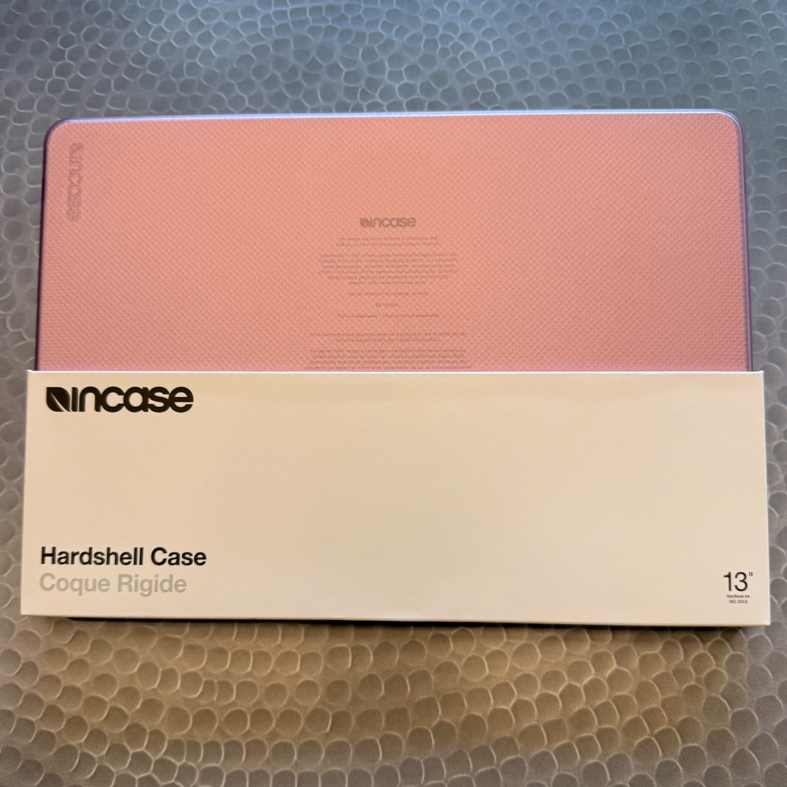 New Incase Hardshell Dot Case for MacBook Air 13″ M2 M3 M4 M5 2022-2026 Ice Pink